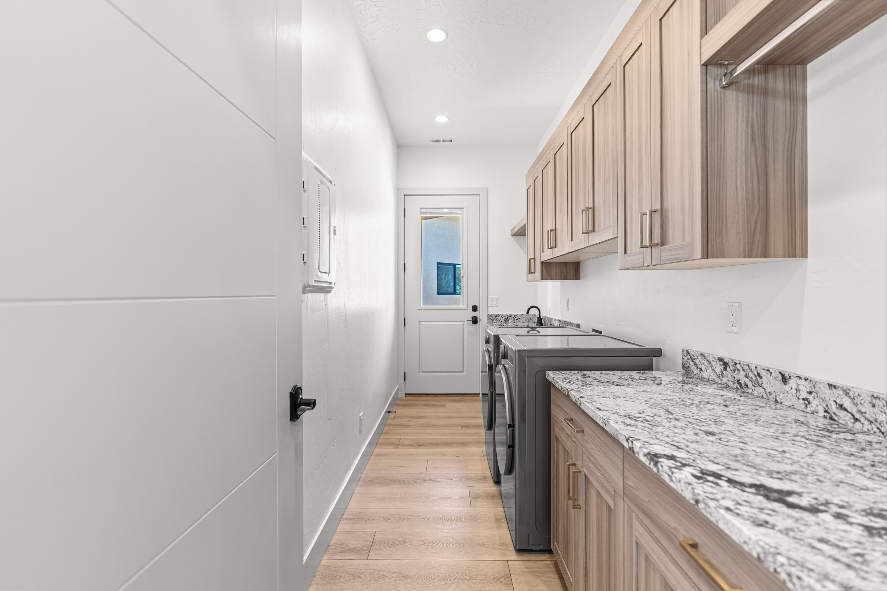 SOUTH ZION ESTATES - Residential