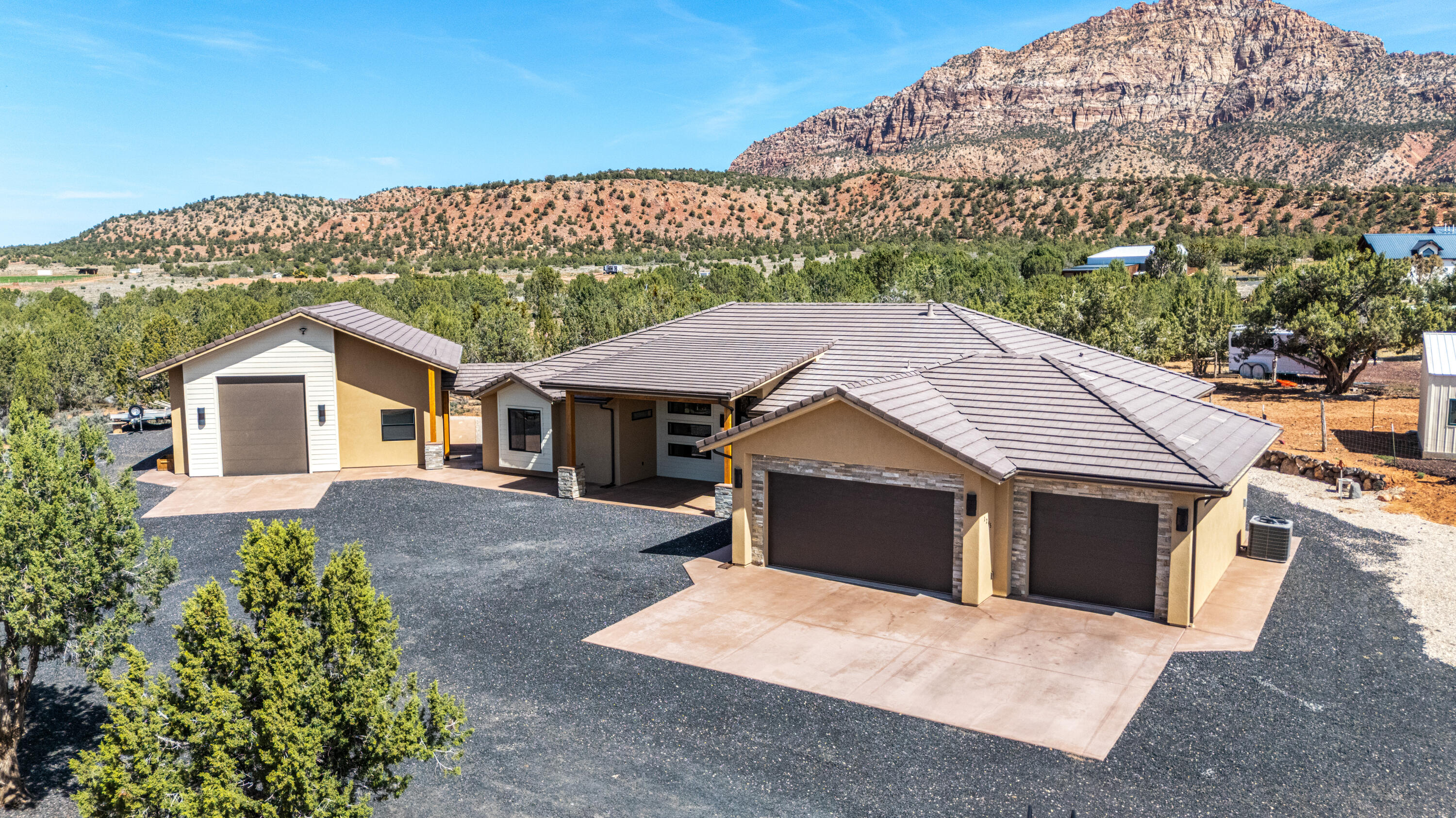 SOUTH ZION ESTATES - Residential