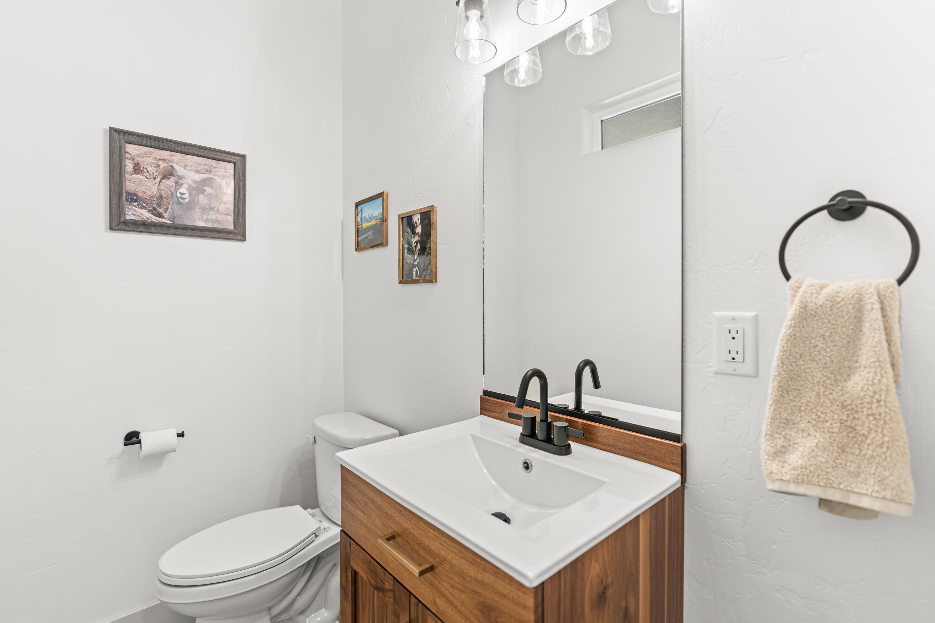 SOUTH ZION ESTATES - Residential