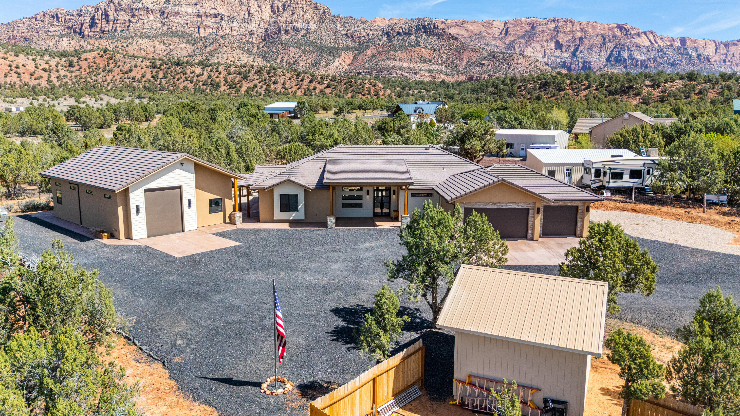 SOUTH ZION ESTATES - Residential