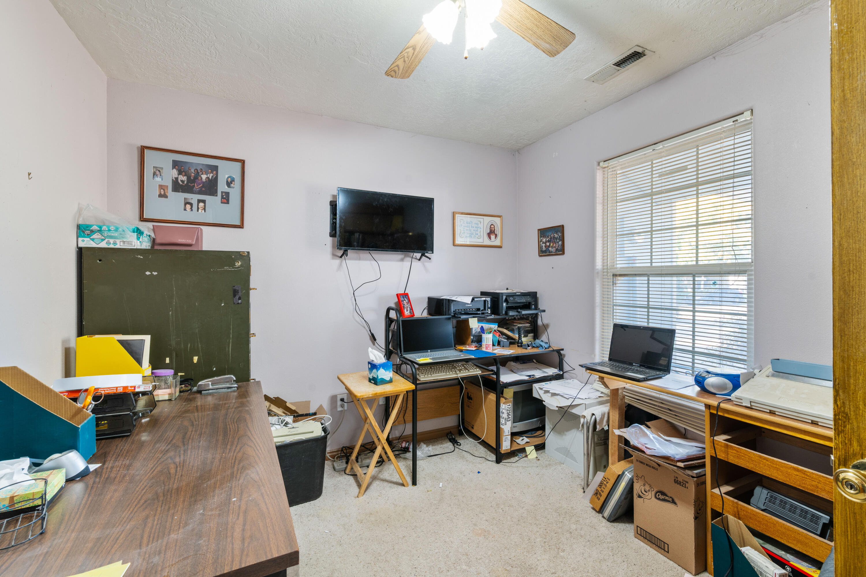 PINE VIEW ESTATES - Residential