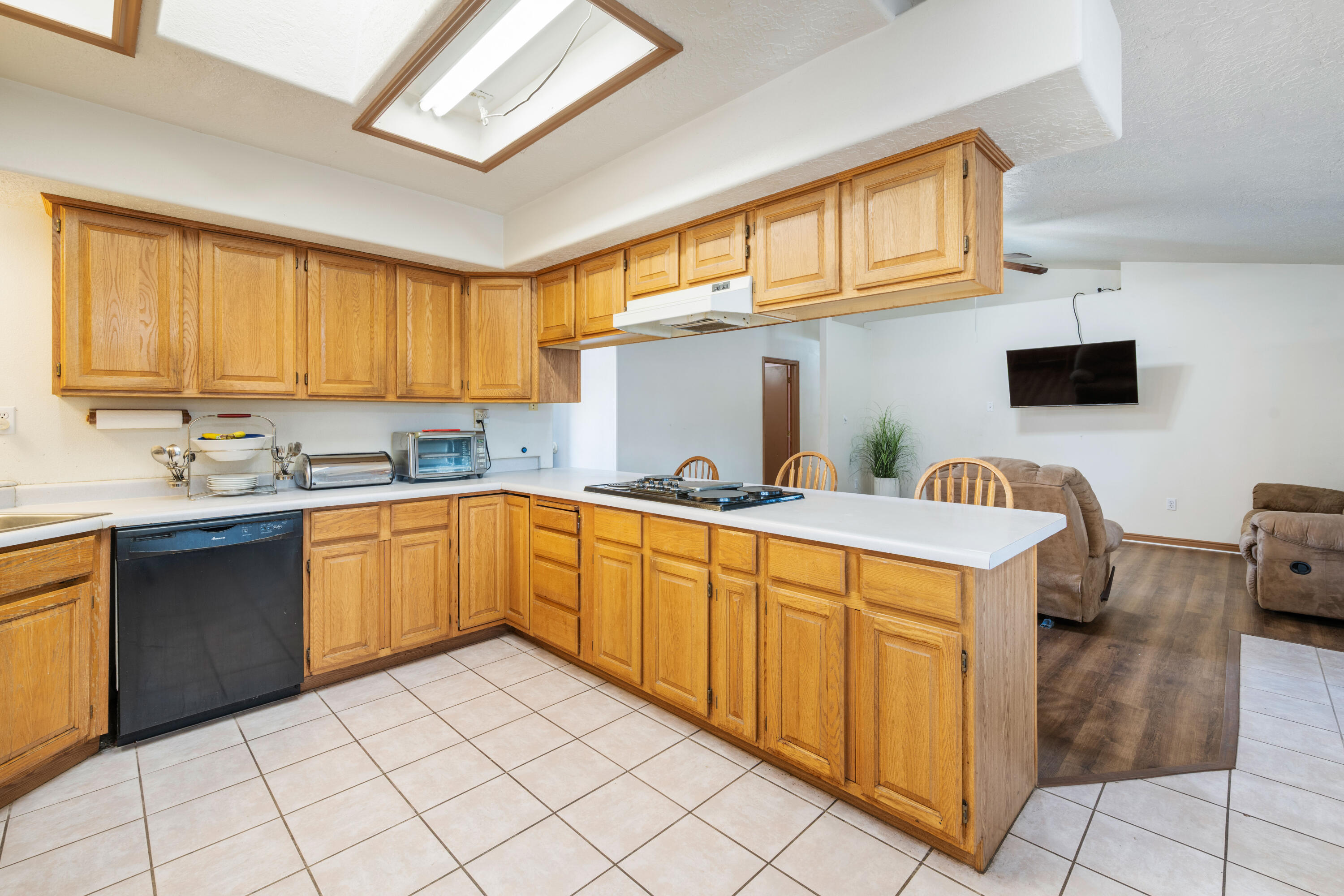 PINE VIEW ESTATES - Residential