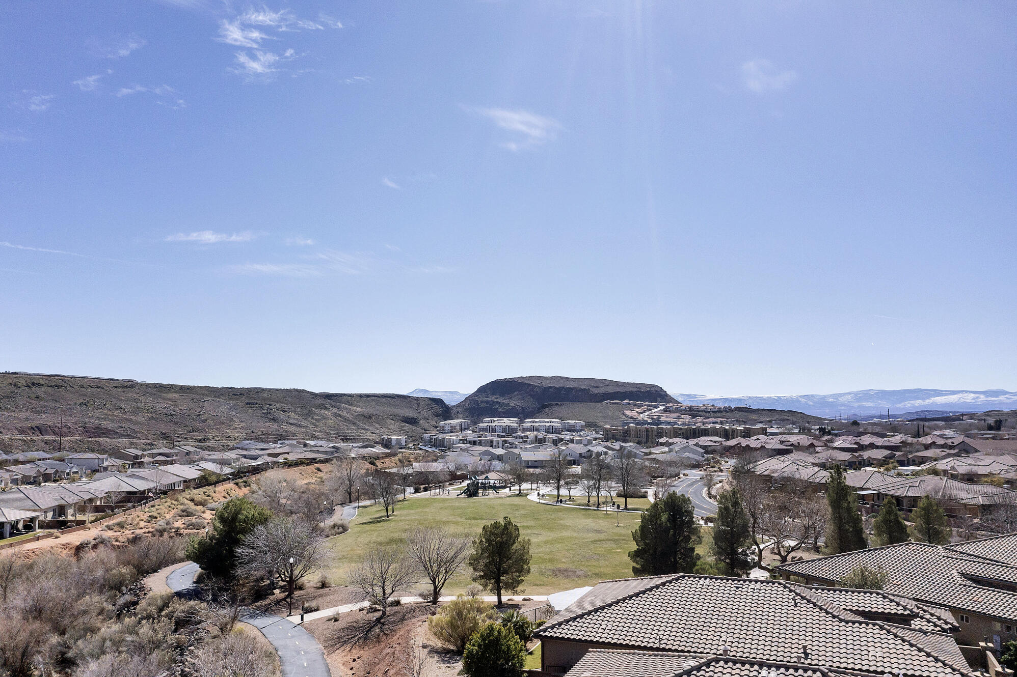 SIENNA HEIGHTS GARDEN HOMES - Residential