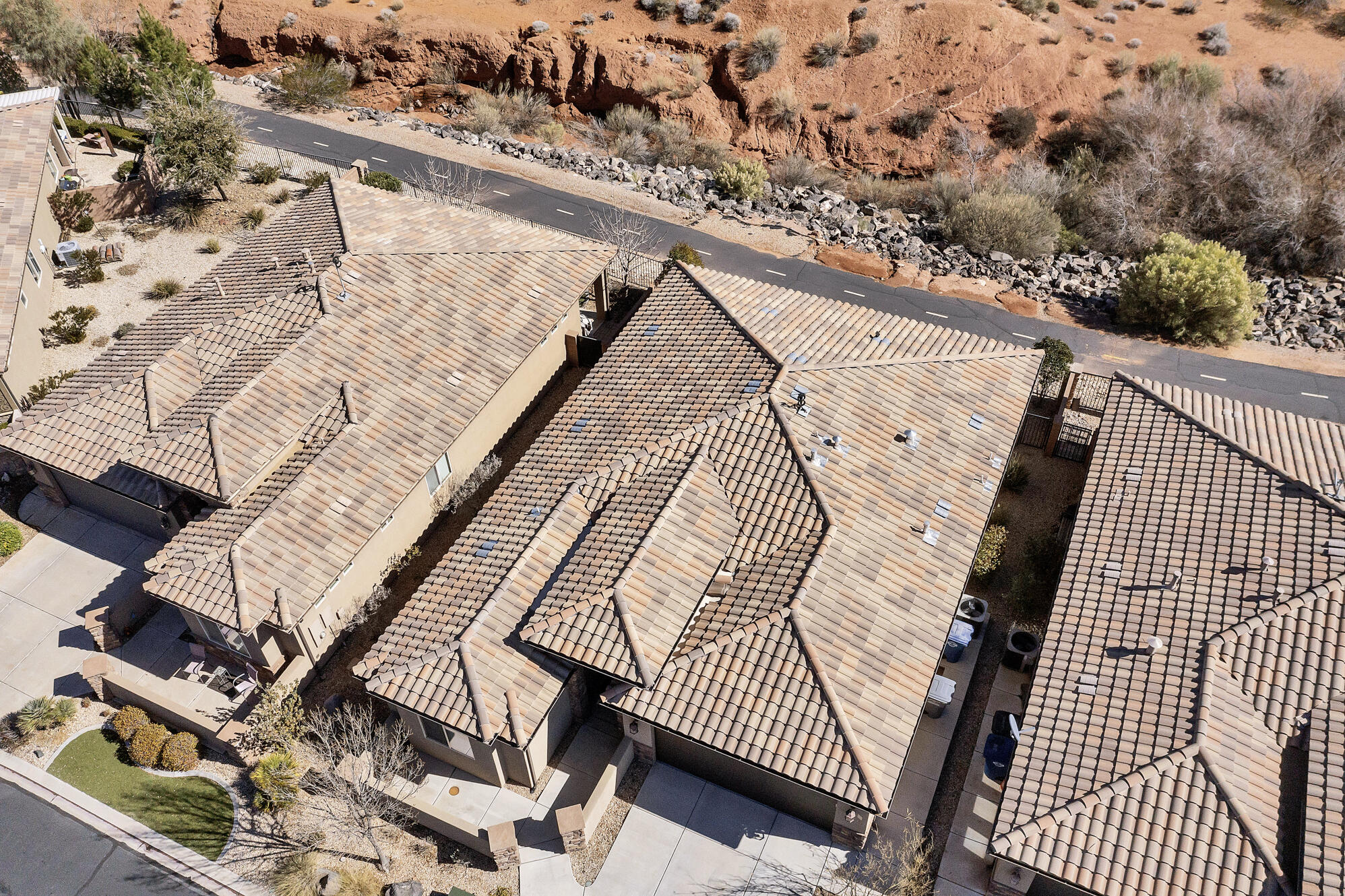 SIENNA HEIGHTS GARDEN HOMES - Residential