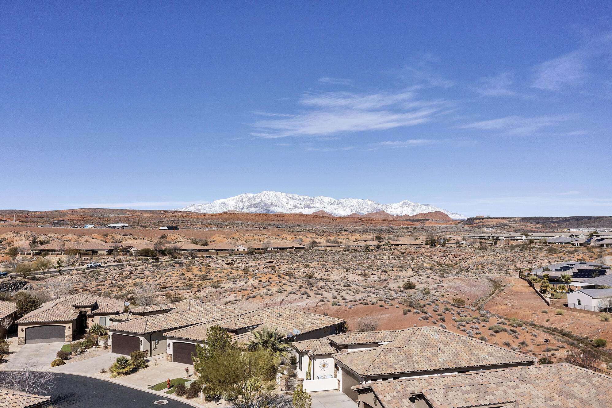 SIENNA HEIGHTS GARDEN HOMES - Residential