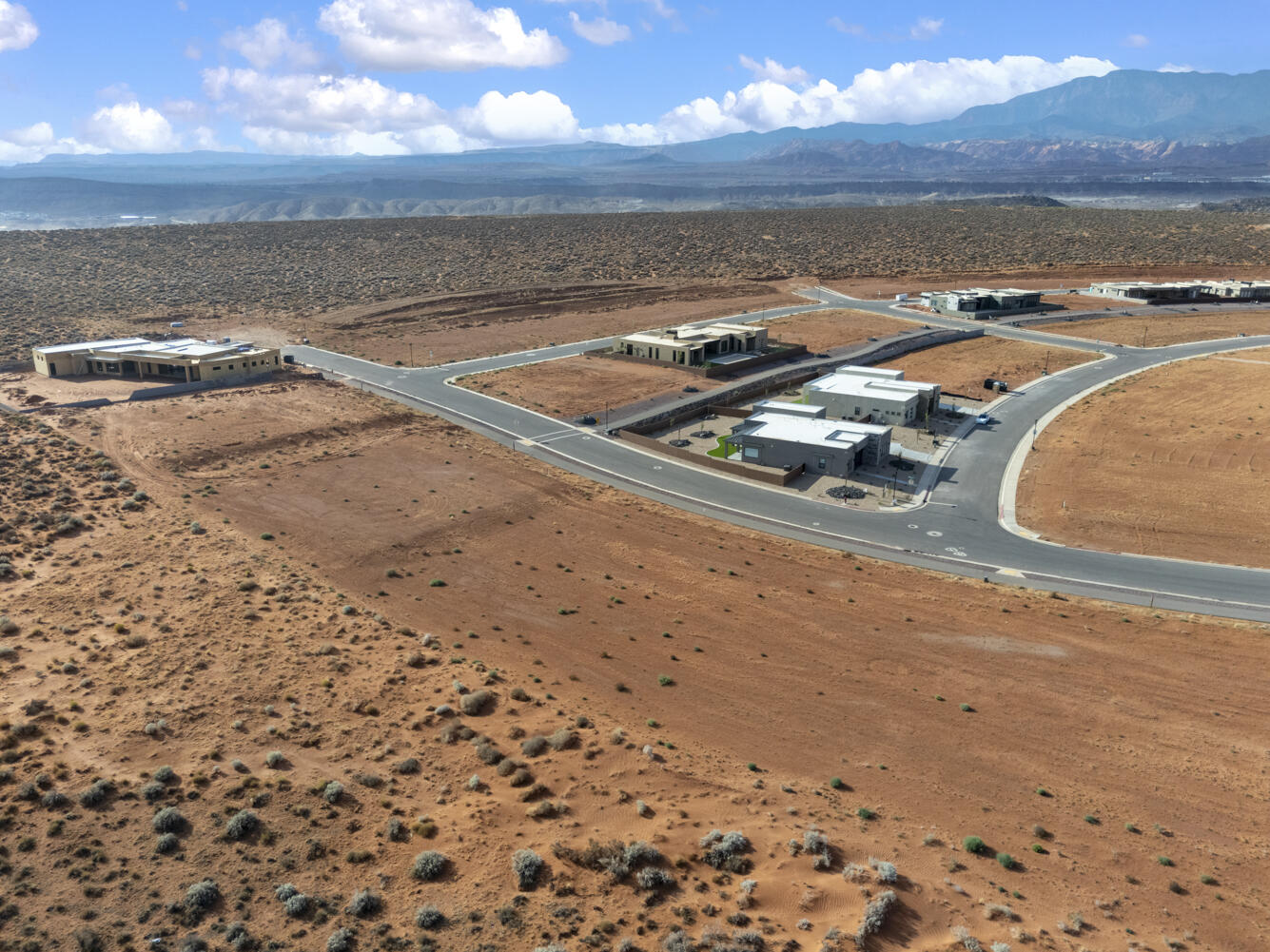 ESTATES AT SAND HOLLOW - Land