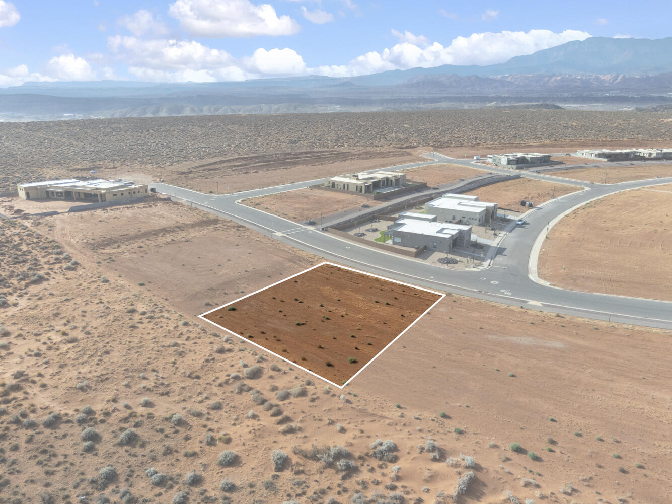 ESTATES AT SAND HOLLOW - Land