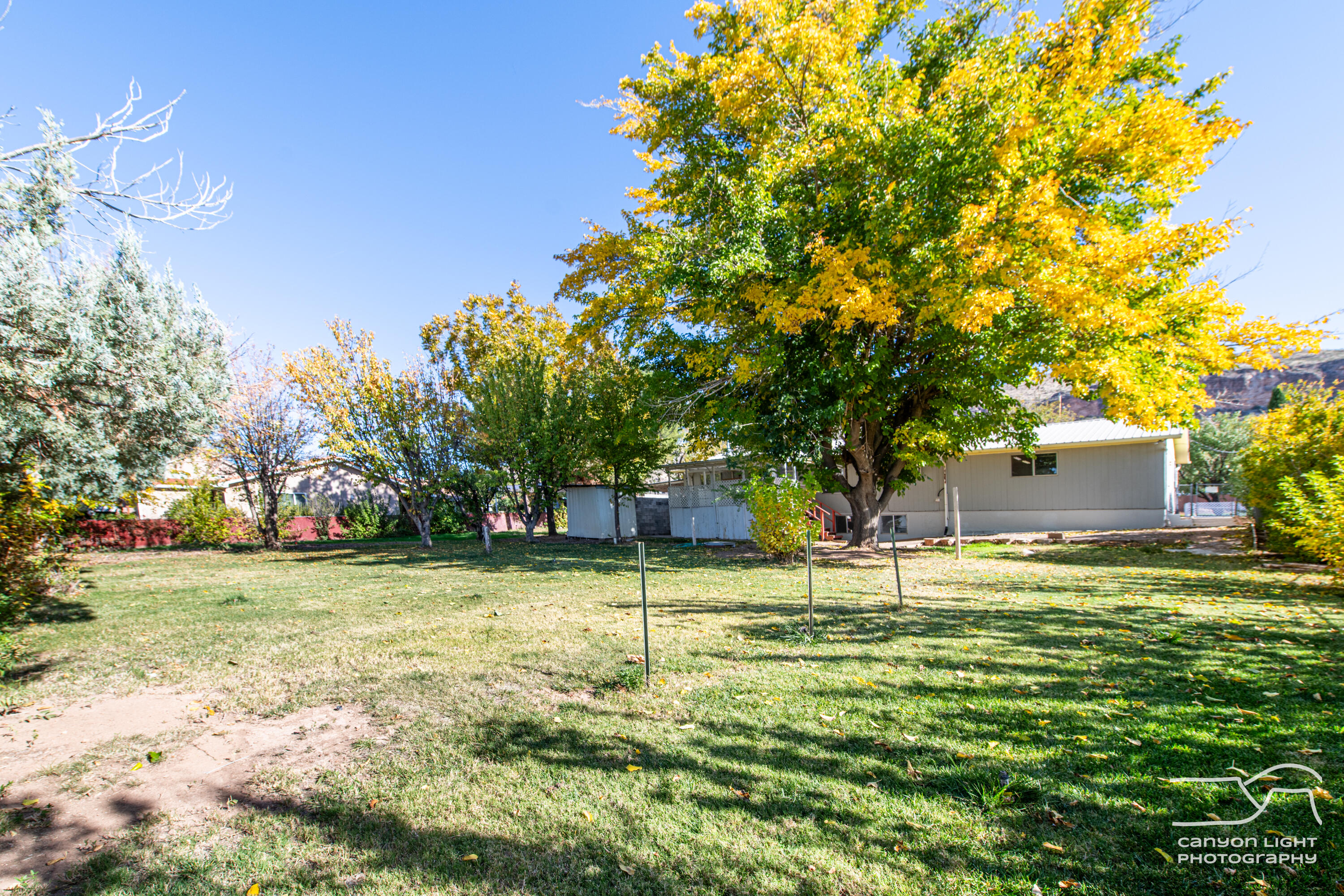 LAVERKIN TOWNSITE AND FIELD - Residential