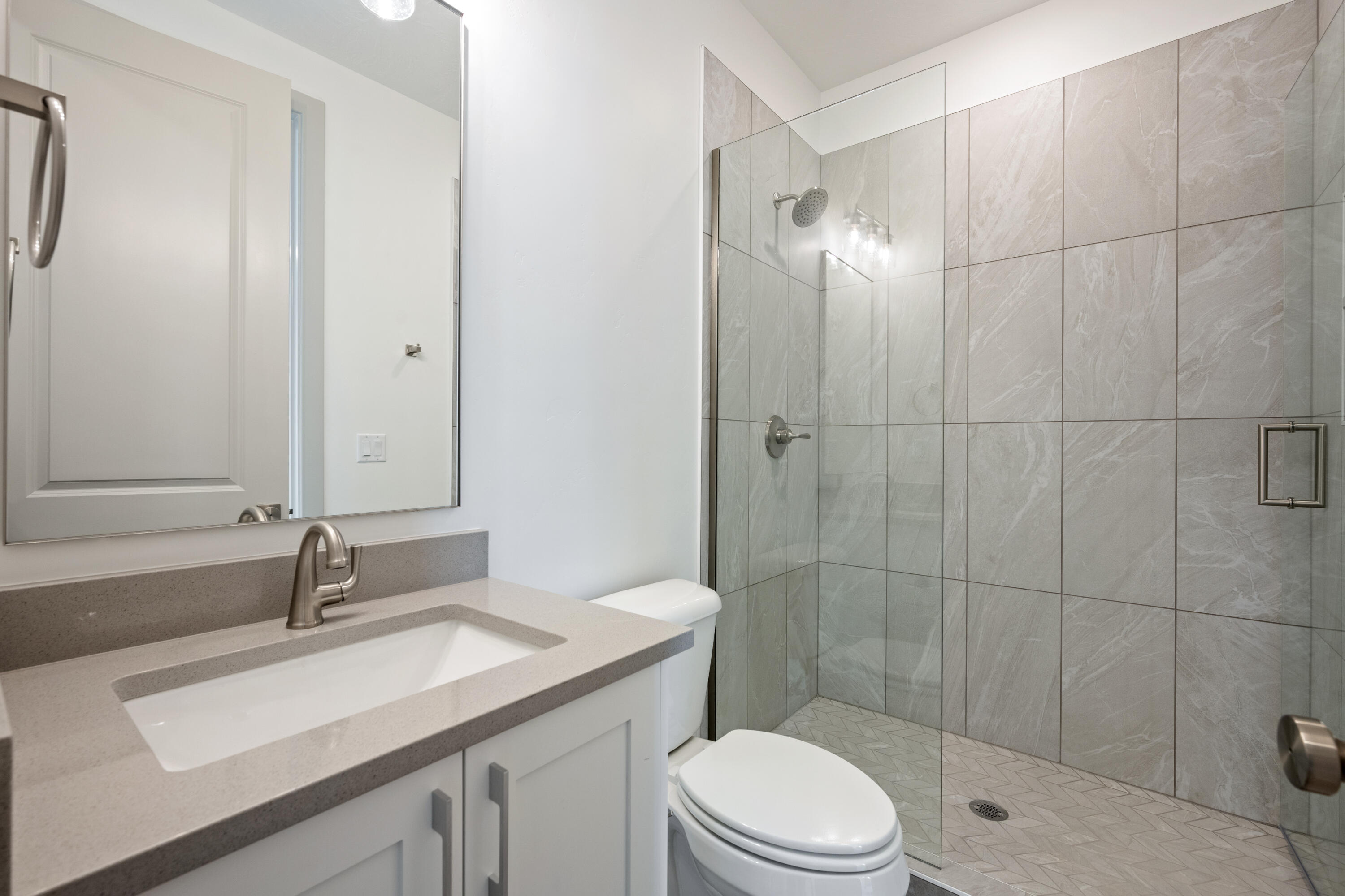 ATKINVILLE TOWNHOMES AT DESERT COLOR - Residential