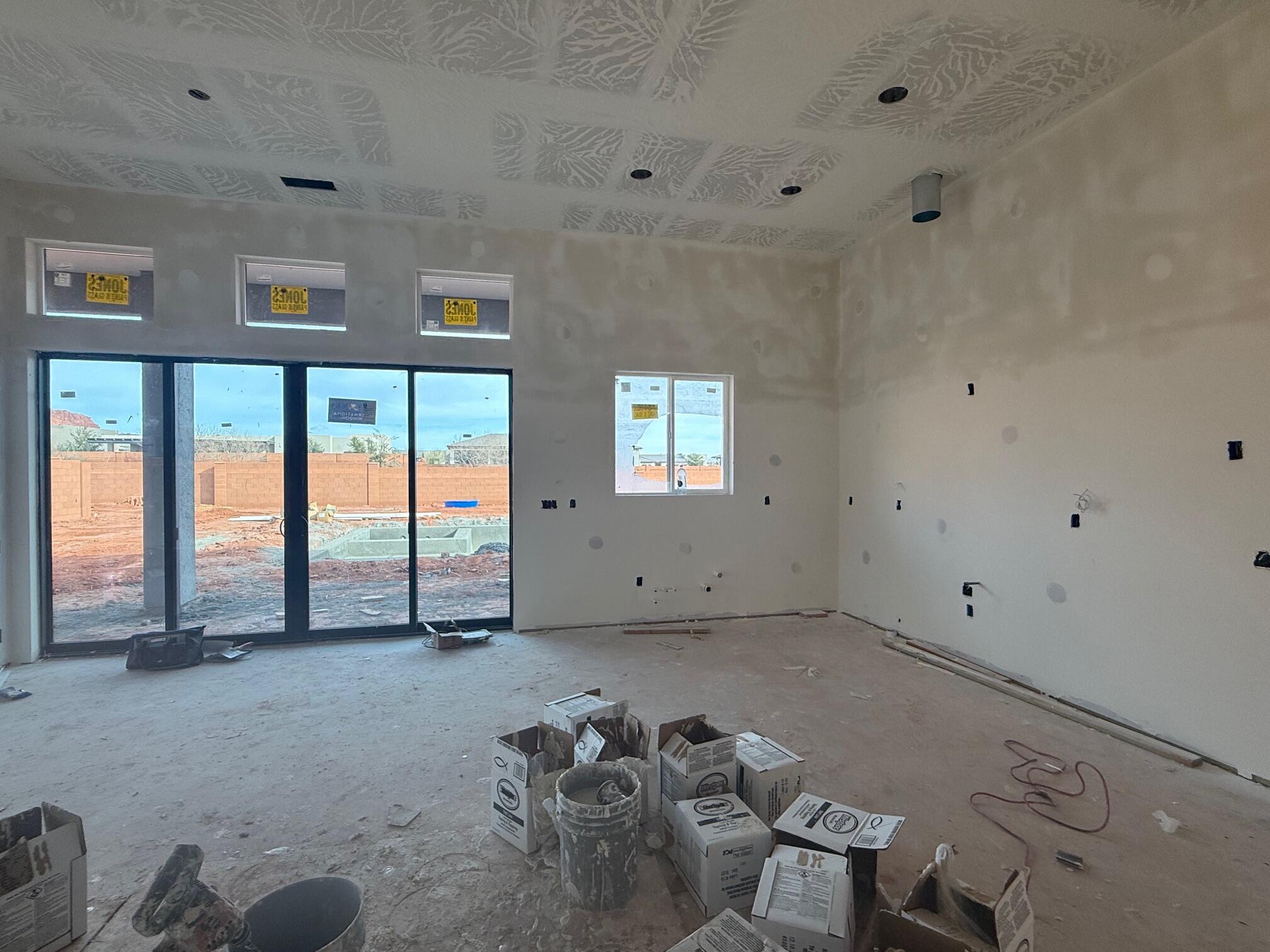 ONYX CANYON - Residential