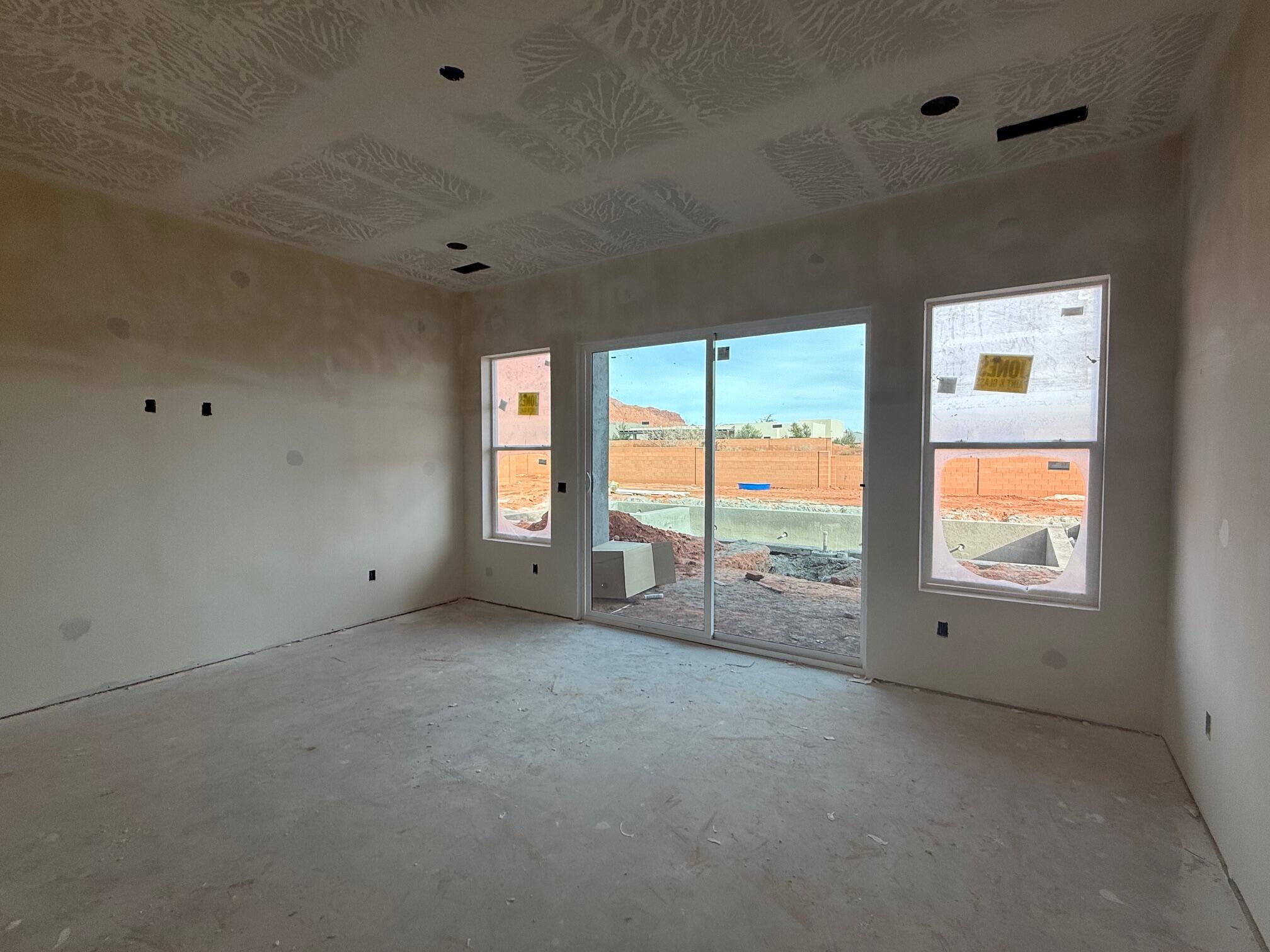 ONYX CANYON - Residential