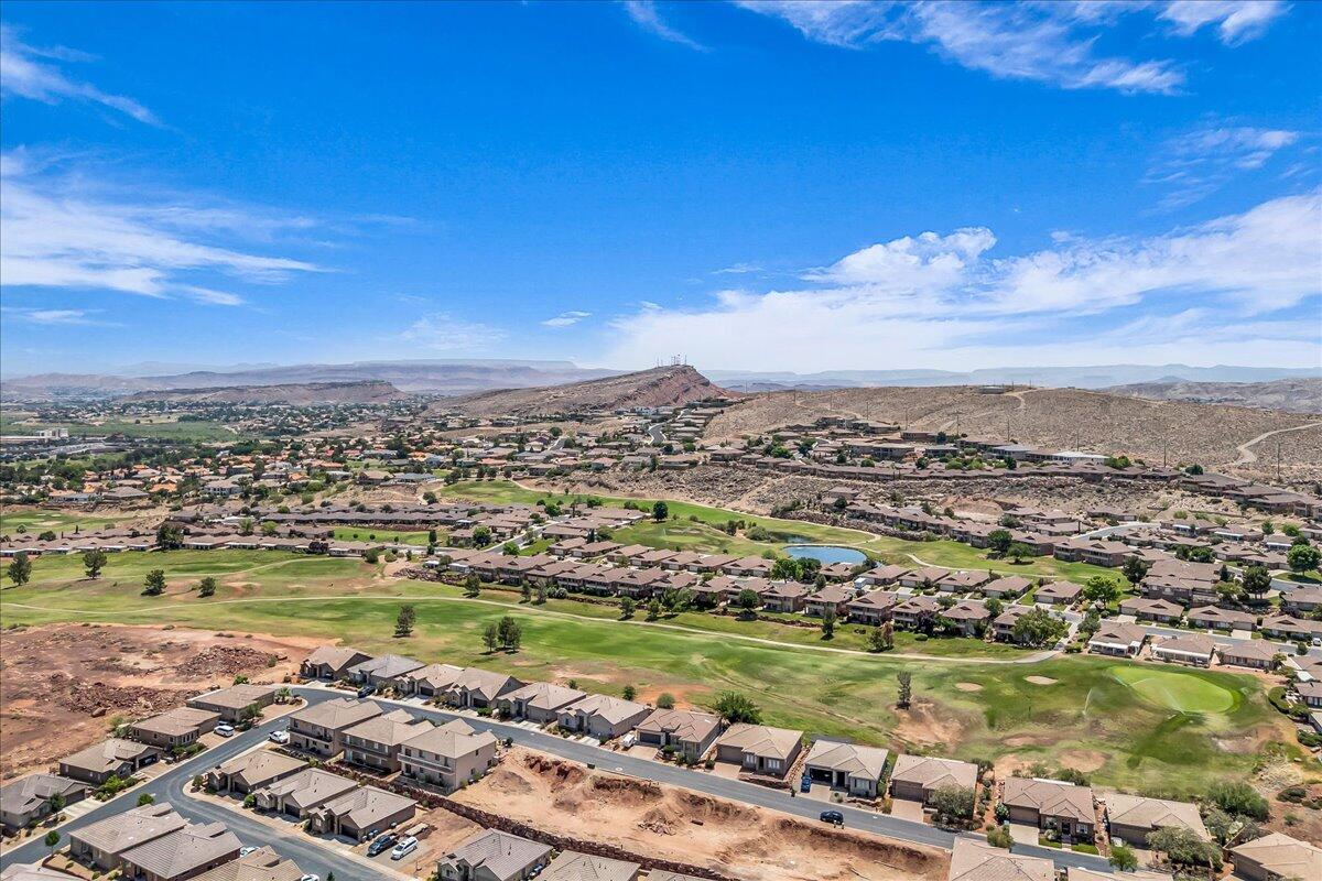 JOSHUAS AT SOUTHGATE - Land