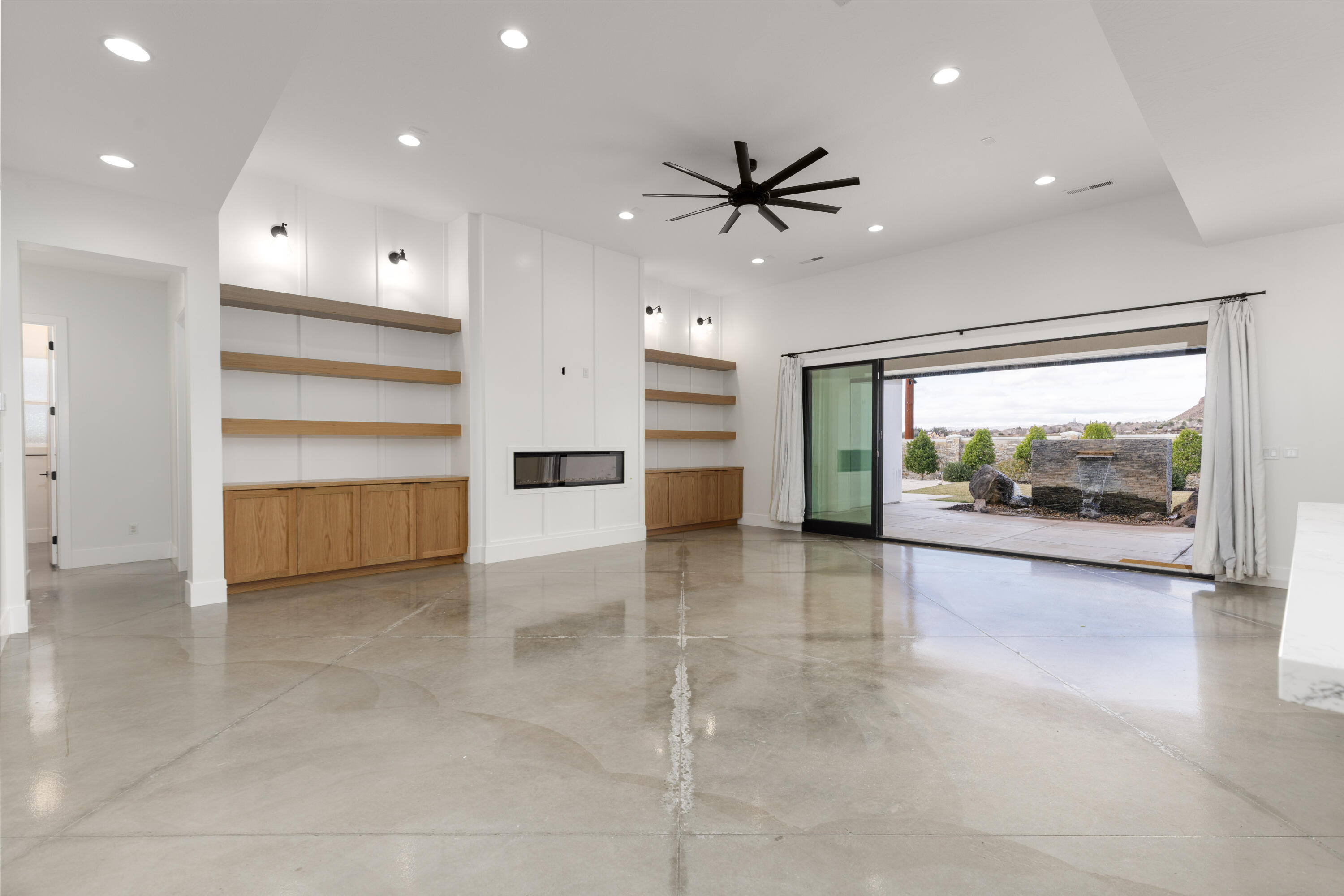 CRIMSON VISTAS - Residential