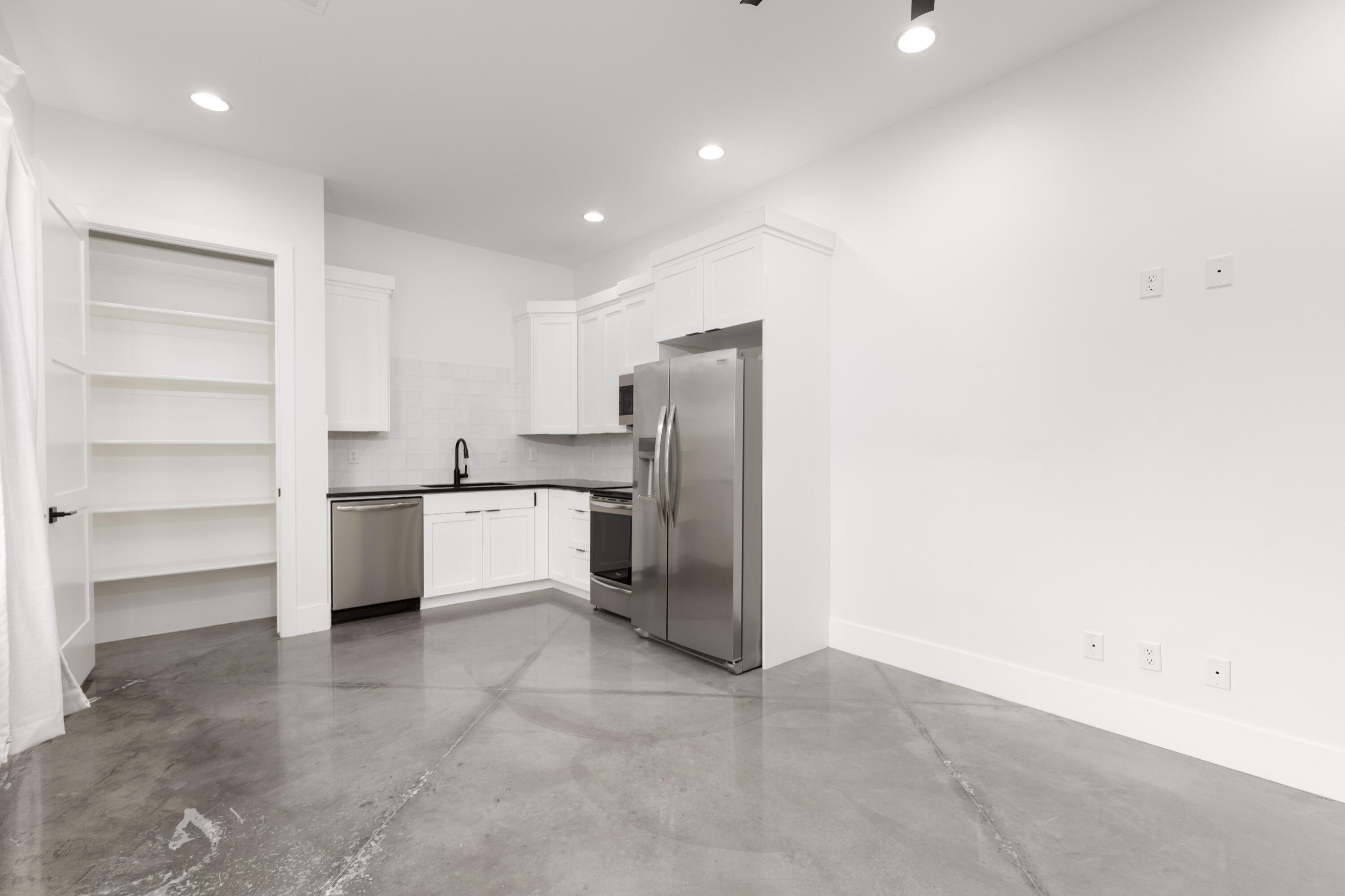 CRIMSON VISTAS - Residential