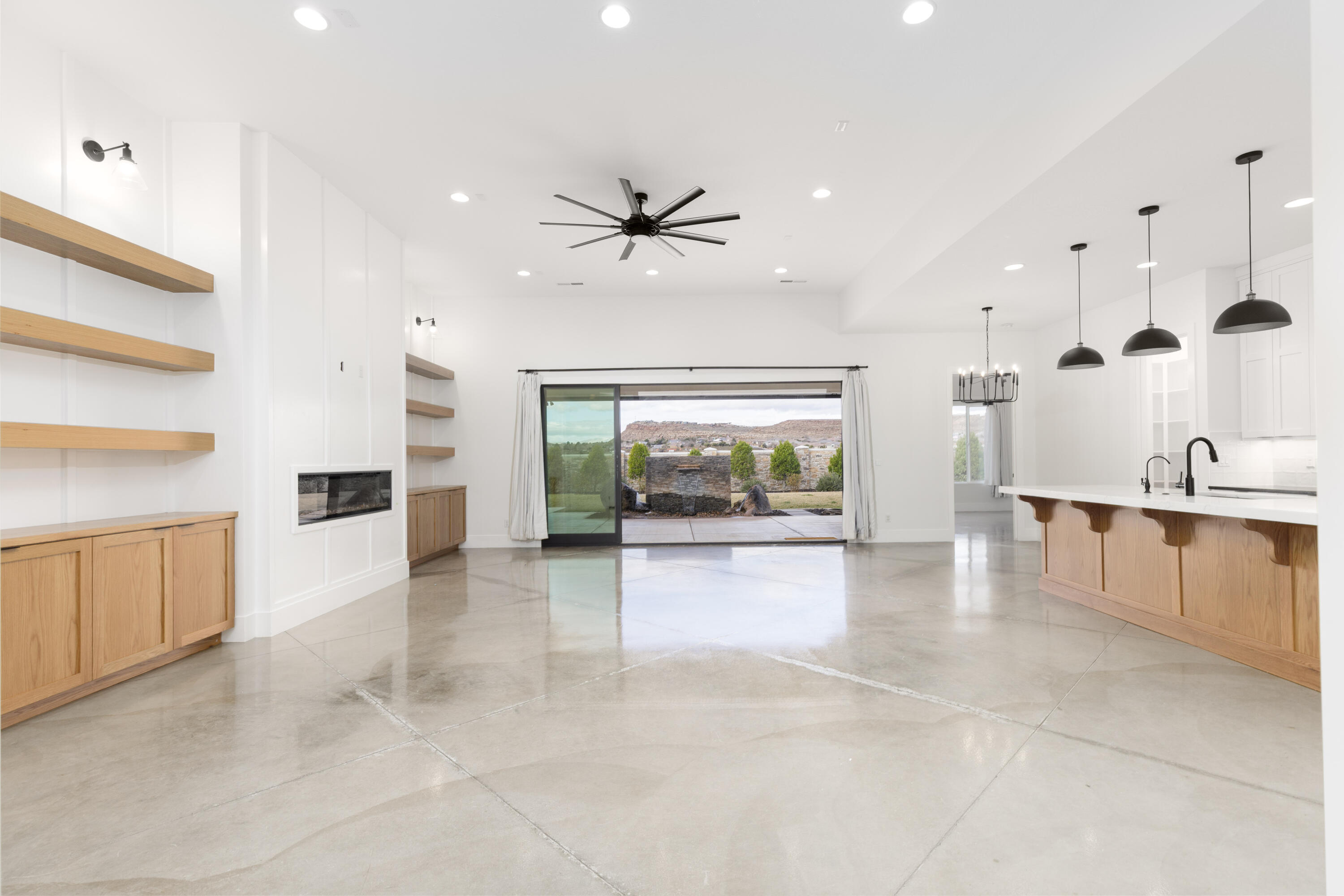 CRIMSON VISTAS - Residential