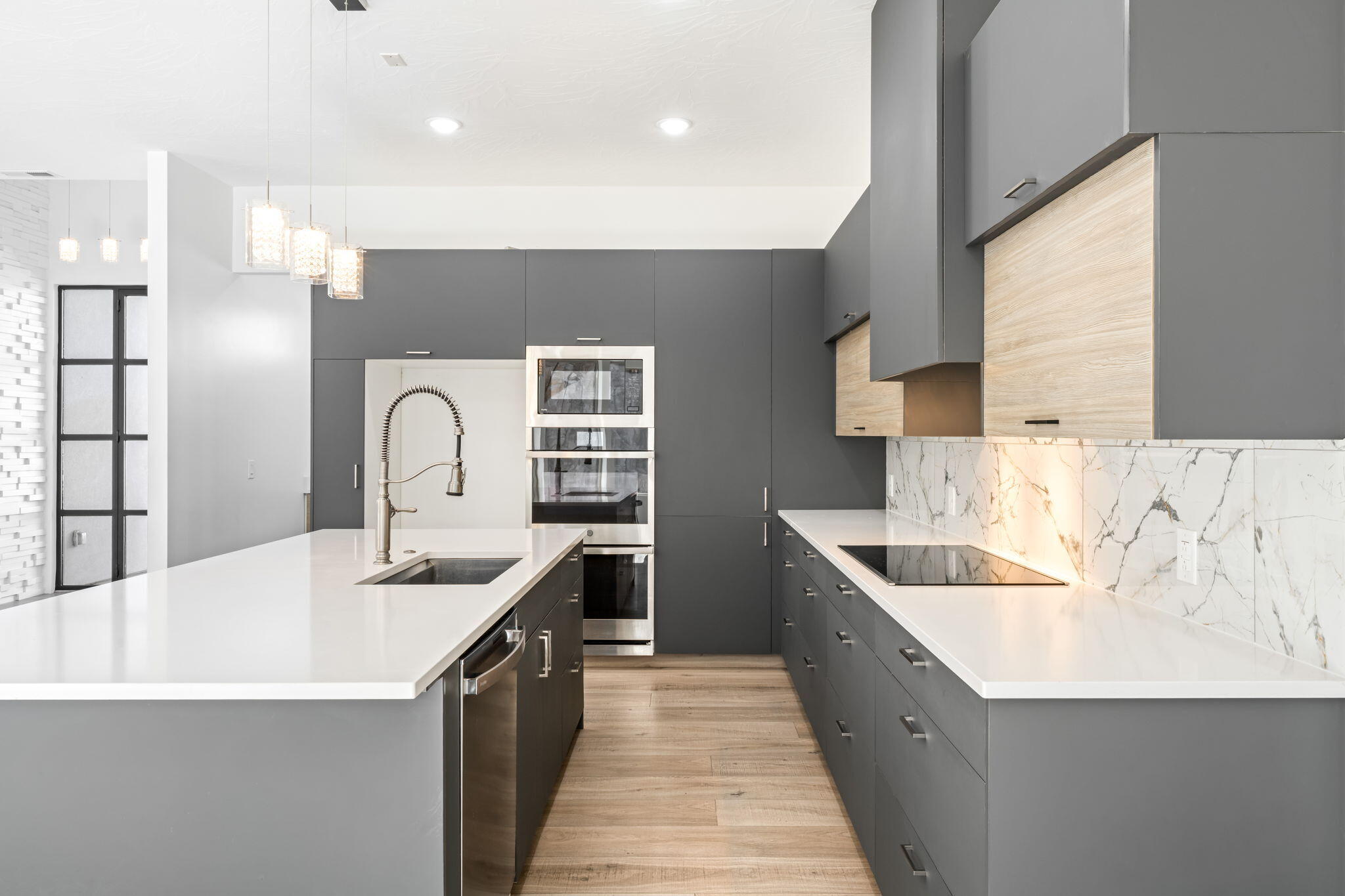 STONE COVE - Residential