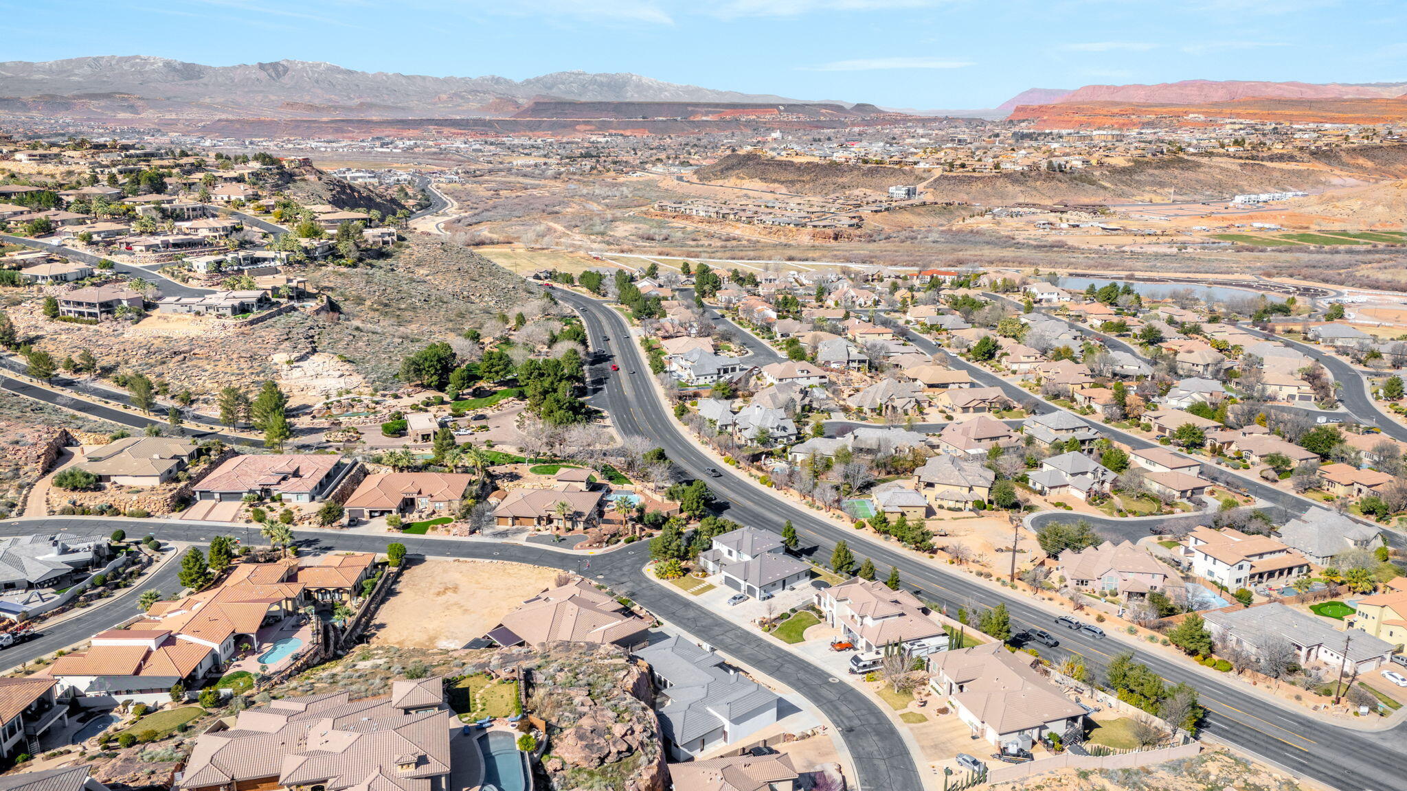 STONE COVE - Residential