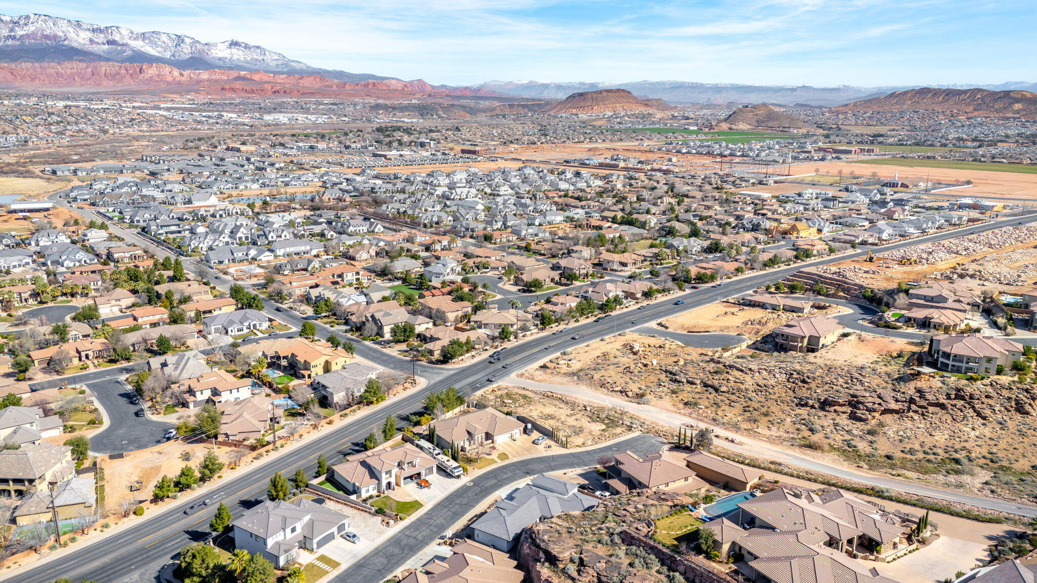 STONE COVE - Residential