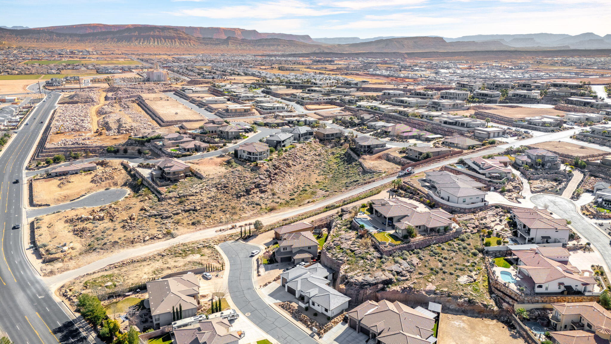 STONE COVE - Residential