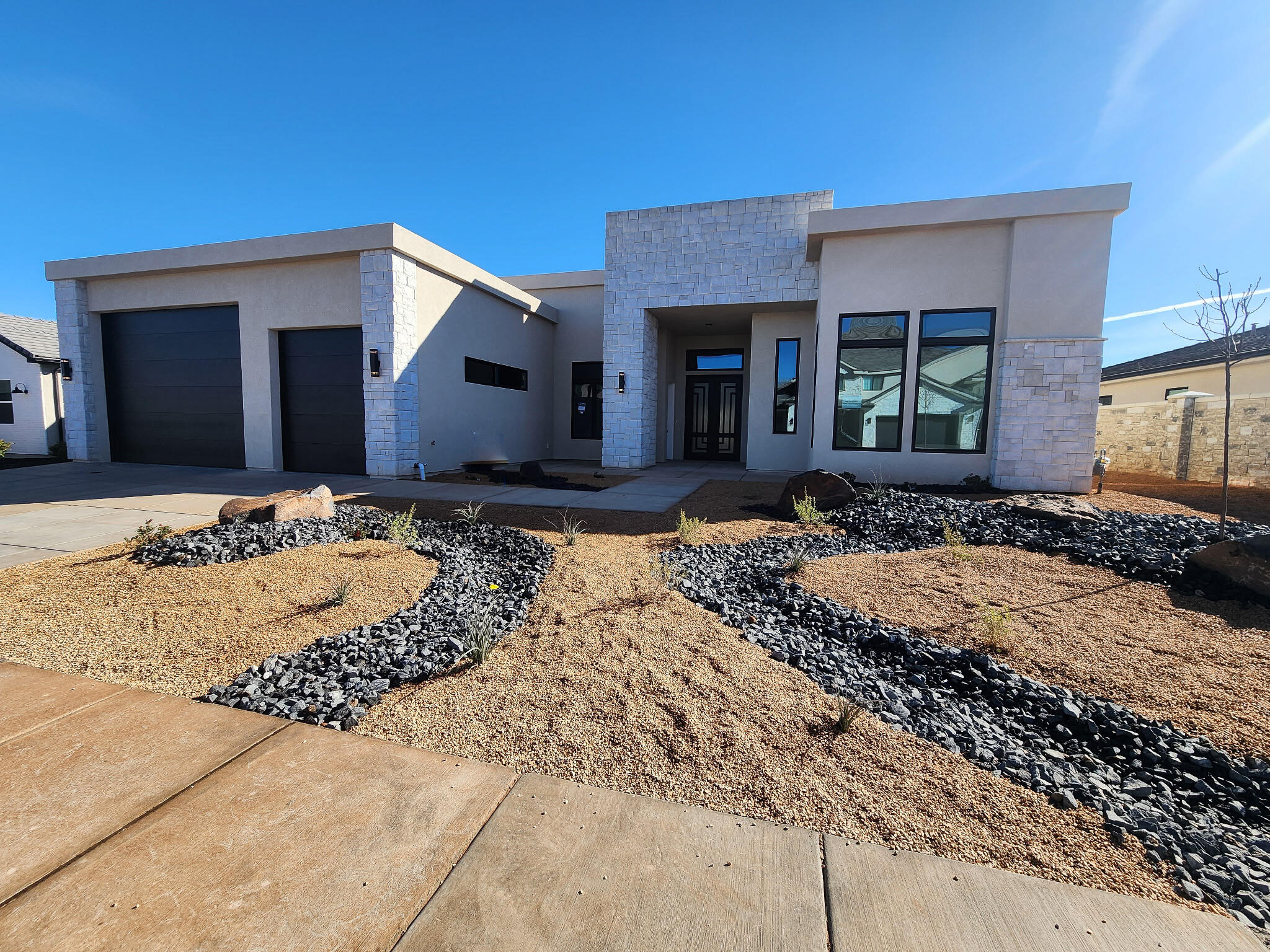 HAWKEYE POINTE SUB - Residential