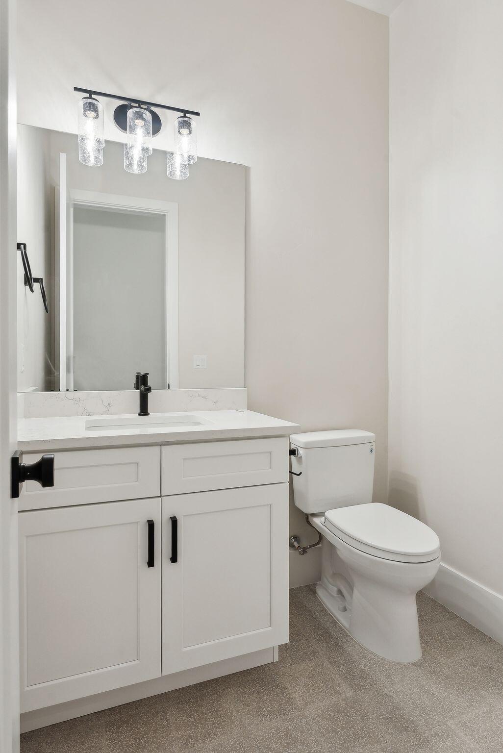 HAWKEYE POINTE SUB - Residential