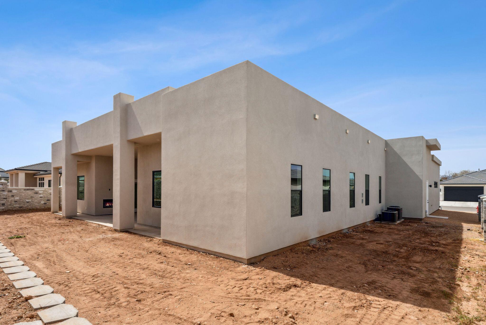 HAWKEYE POINTE SUB - Residential