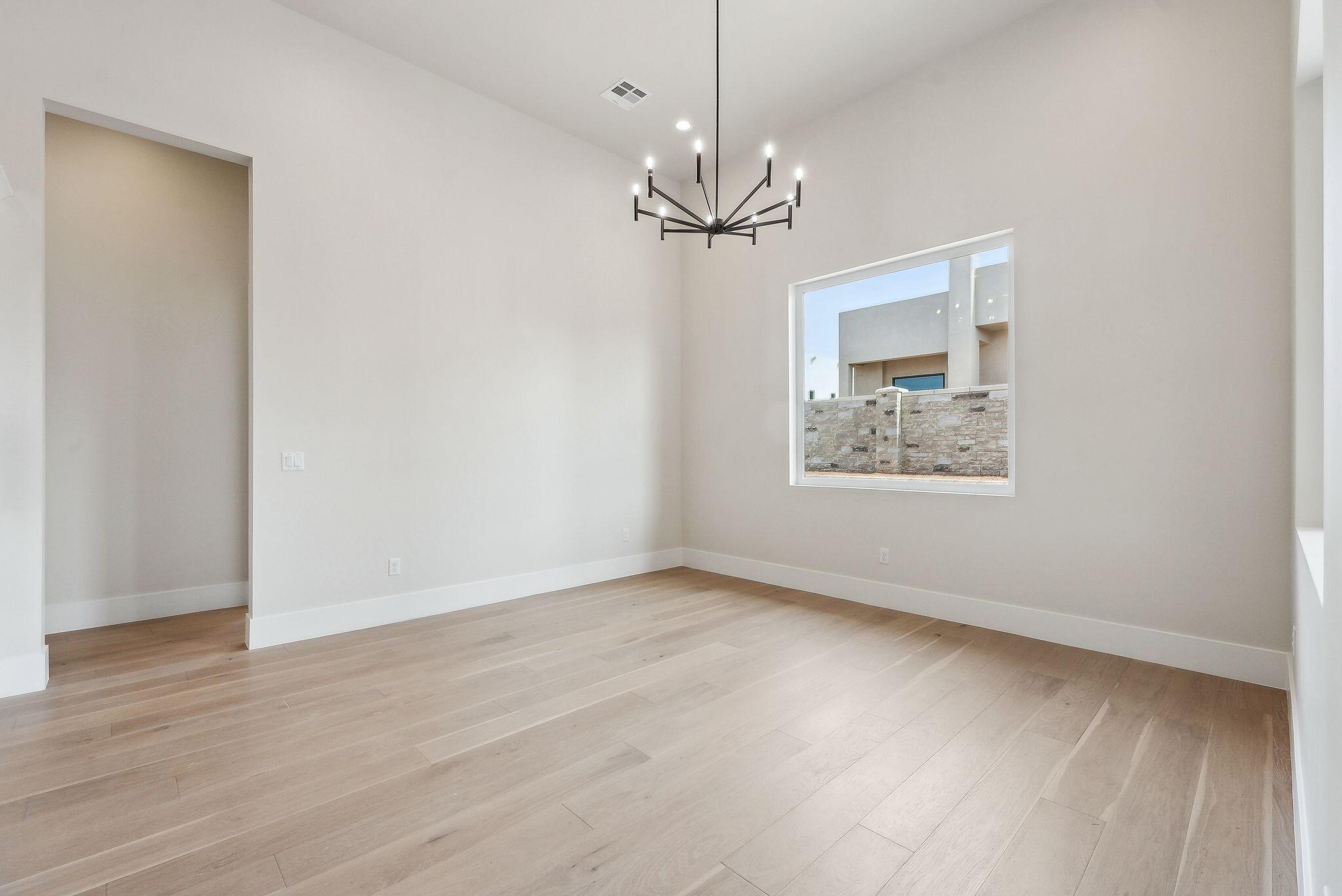 HAWKEYE POINTE SUB - Residential