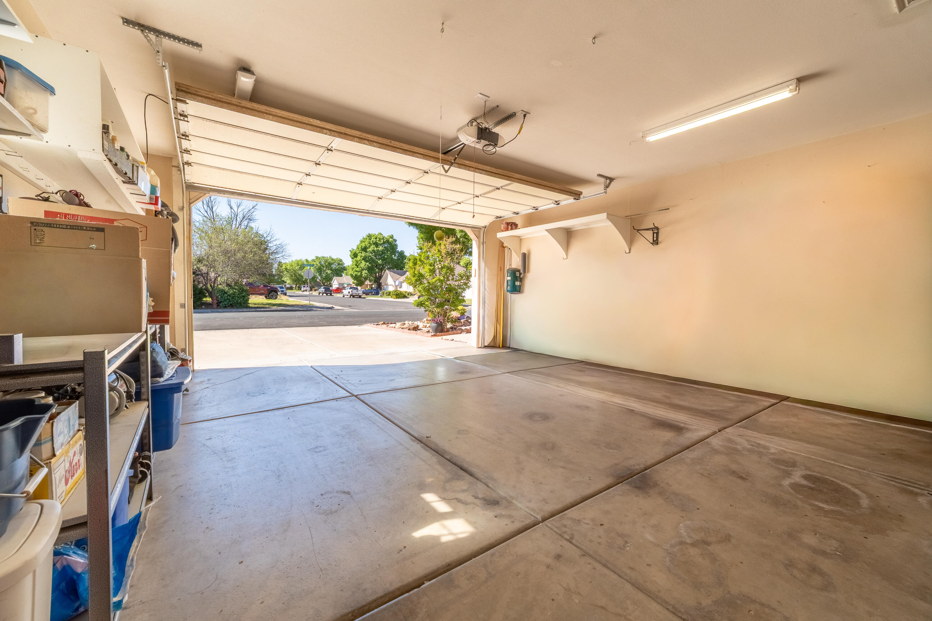 CANTERWOOD ESTATES - Residential