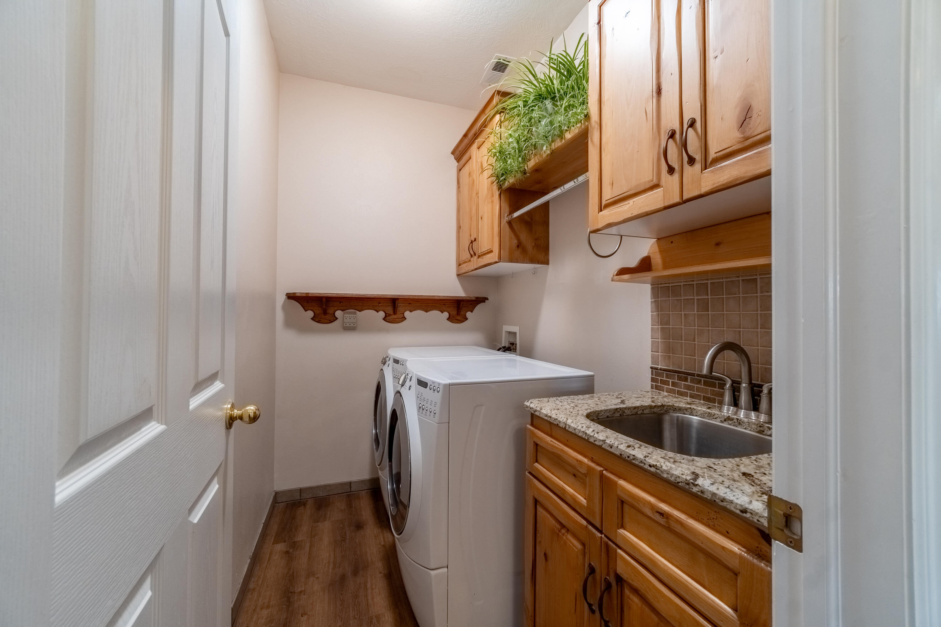 CANTERWOOD ESTATES - Residential