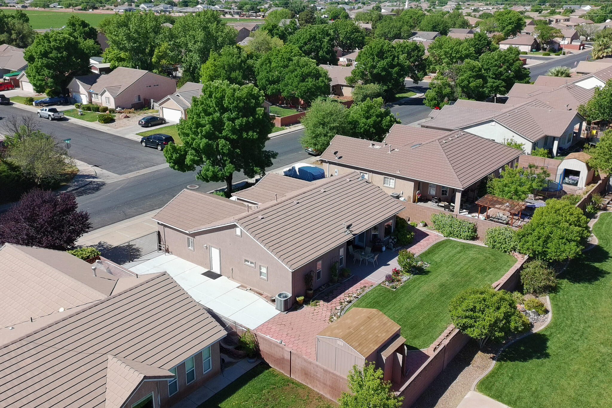 CANTERWOOD ESTATES - Residential