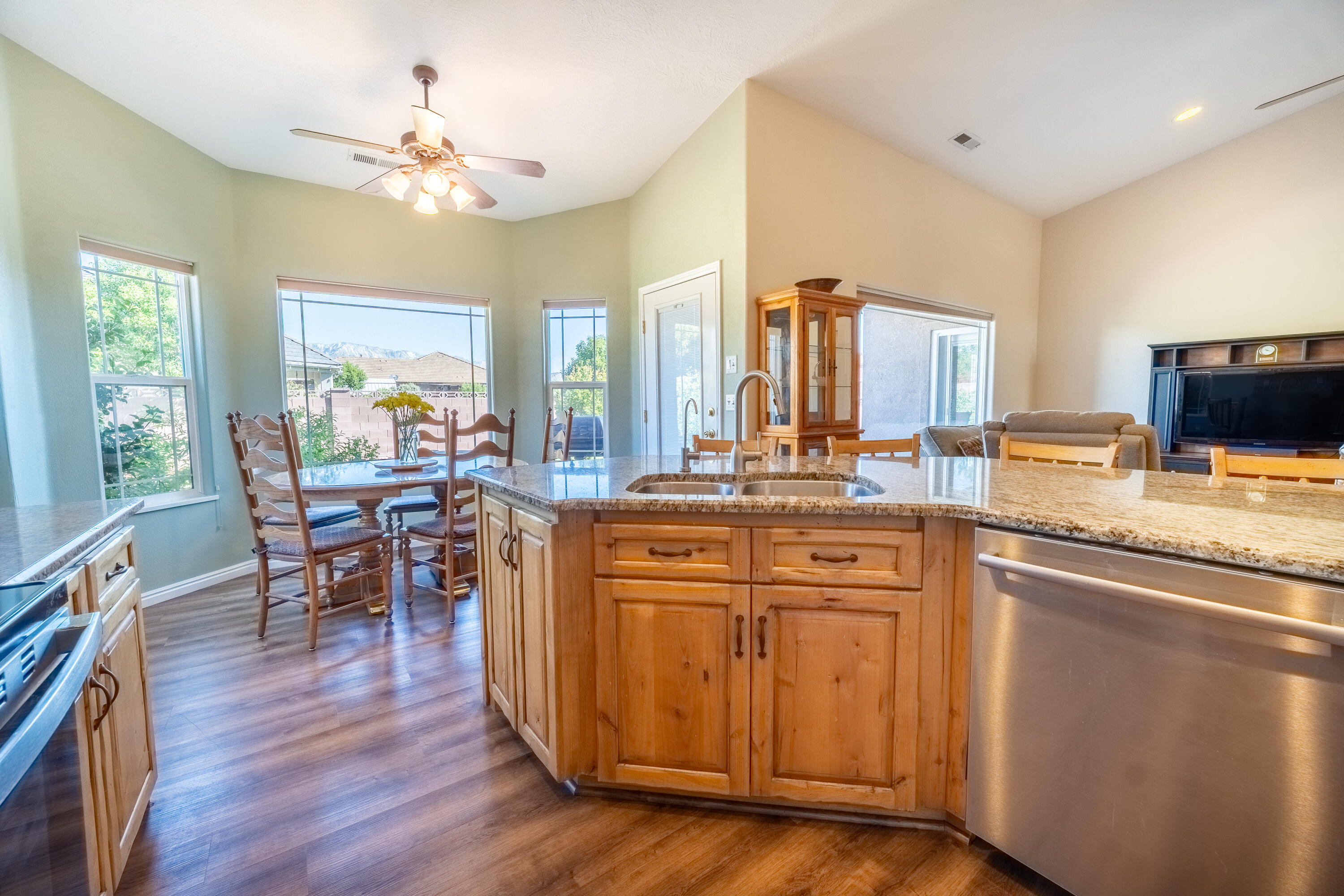 CANTERWOOD ESTATES - Residential