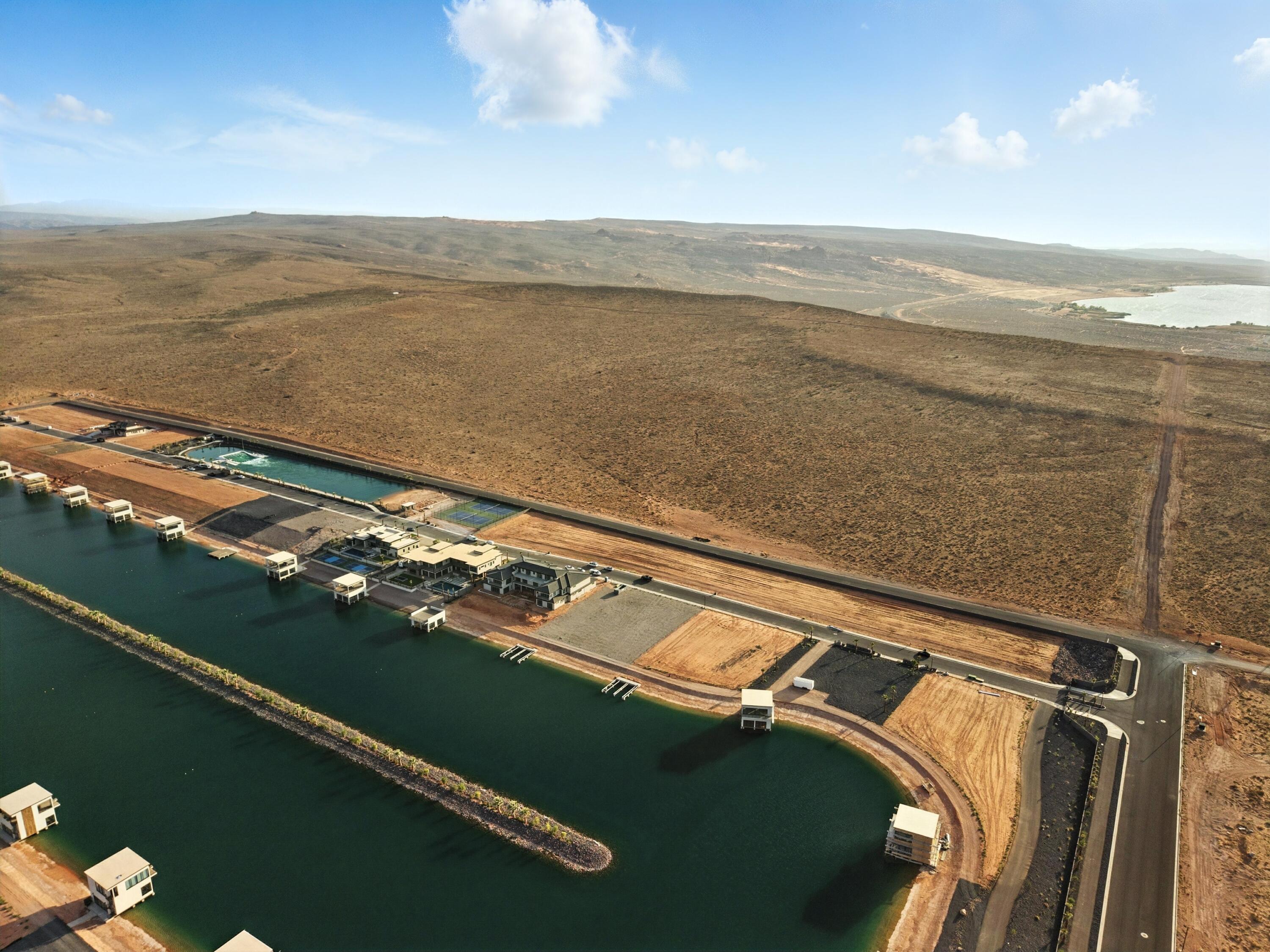 SOUTHERN SHORES - Land