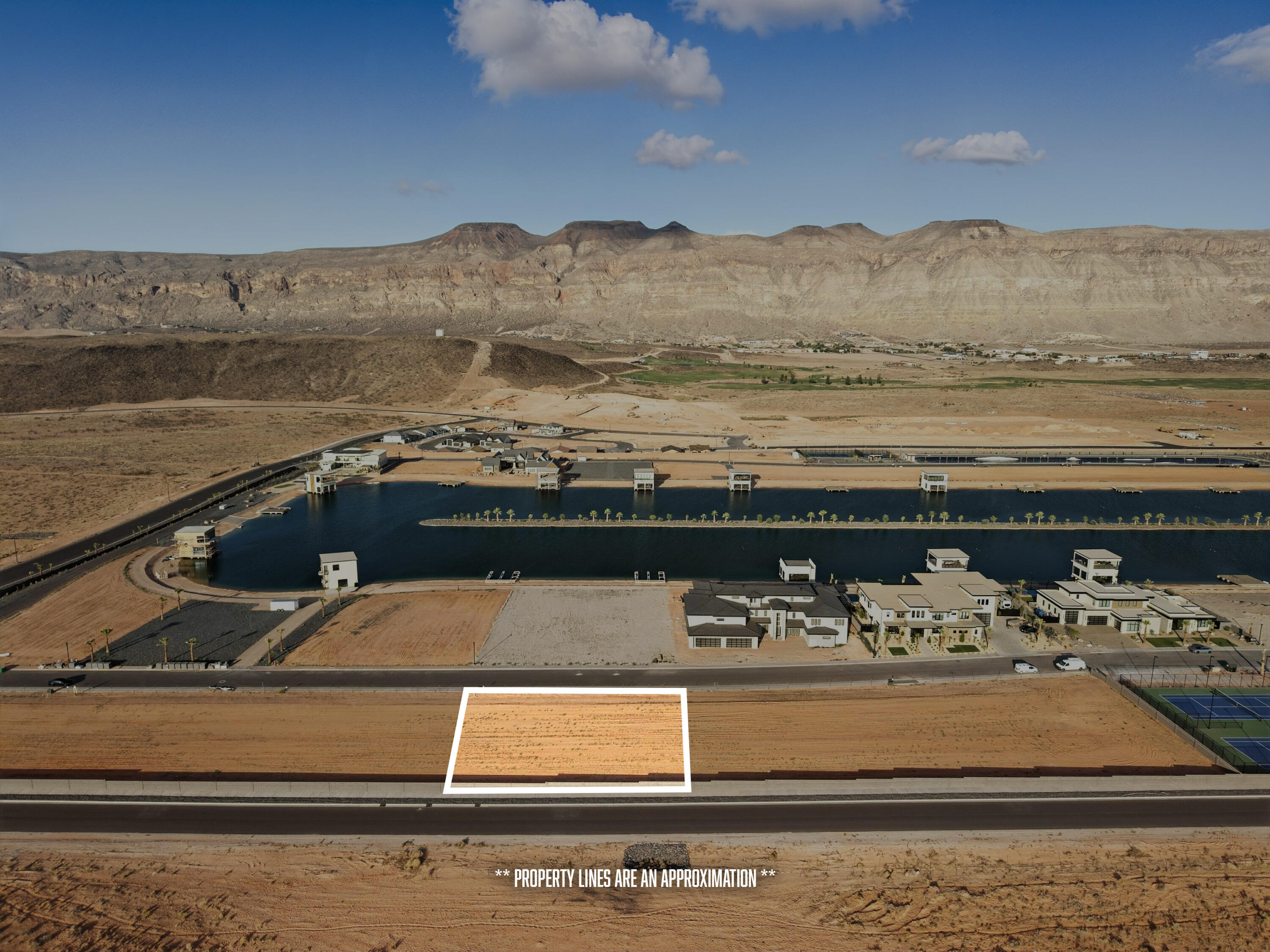 SOUTHERN SHORES - Land