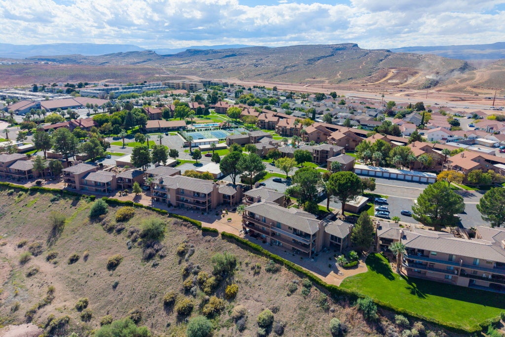 Photo of 860 S Village RD S-7 #S-7, Saint George, UT 84770 (MLS # 26-277285)
