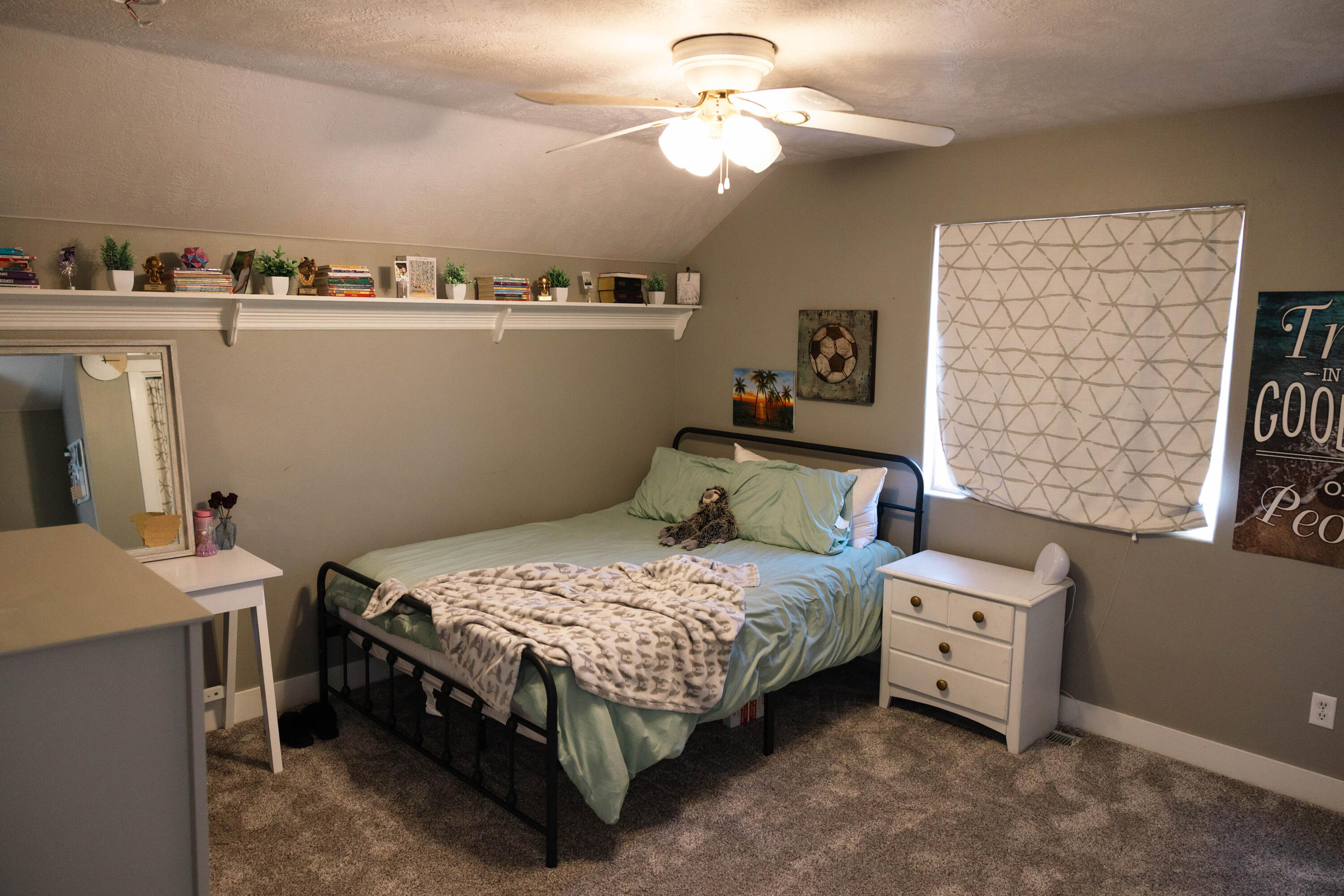 SHADOW MOUNTAIN - Residential