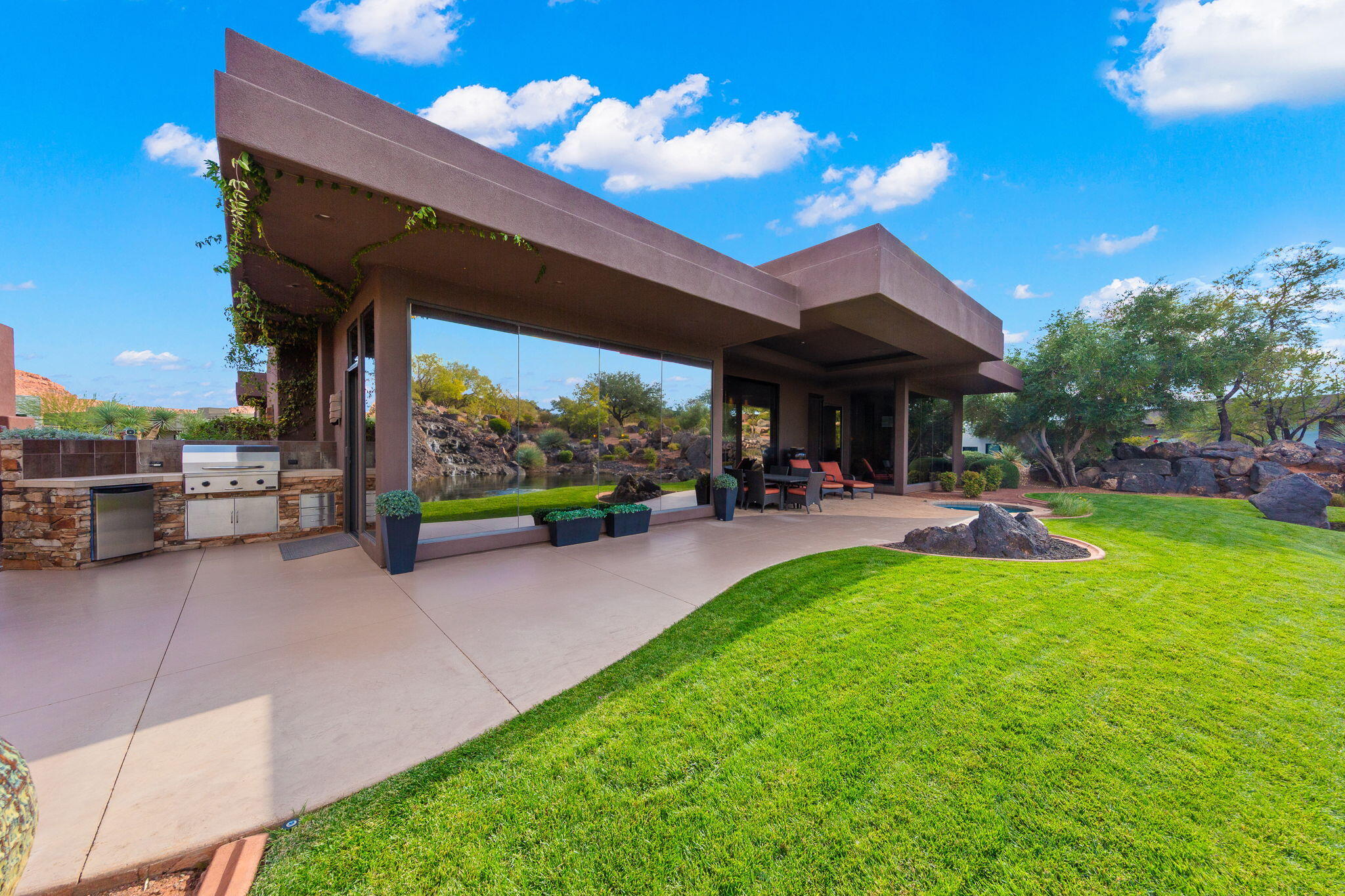 RESERVE OF ENTRADA SNOW CANYON PATIO HOMES - Residential