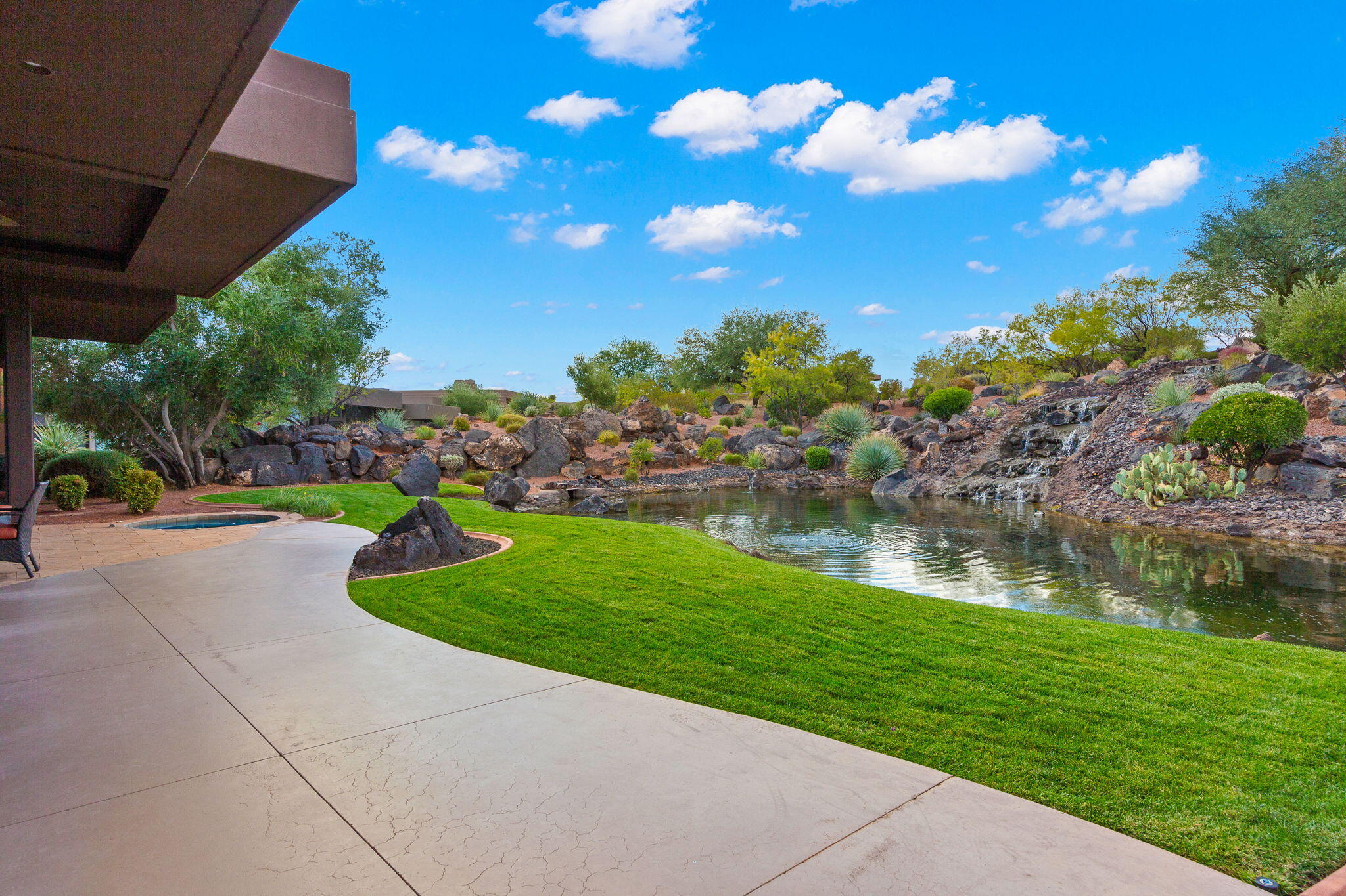 RESERVE OF ENTRADA SNOW CANYON PATIO HOMES - Residential