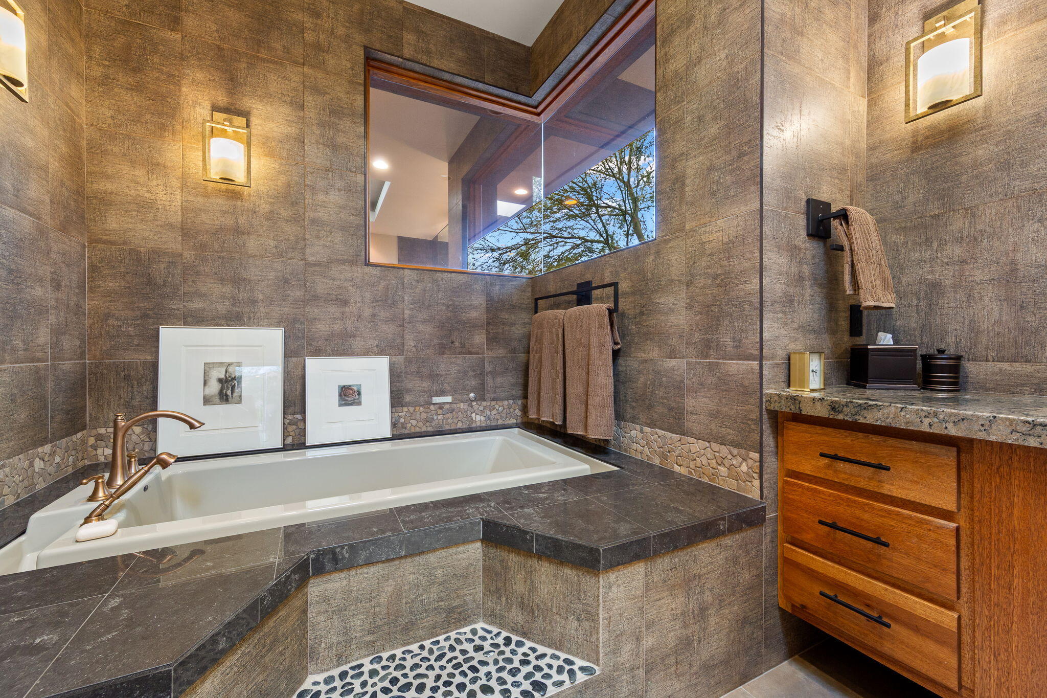 RESERVE OF ENTRADA SNOW CANYON PATIO HOMES - Residential