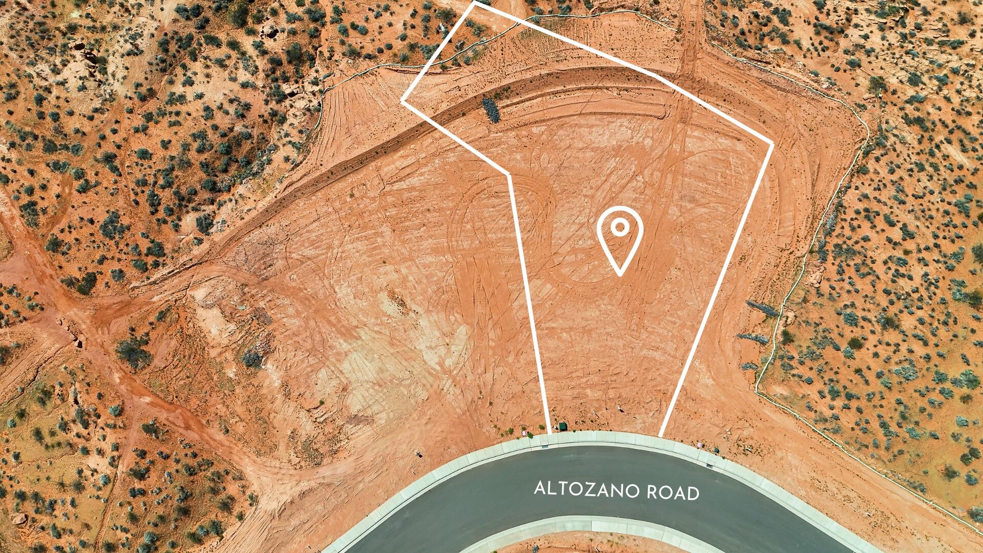 SOLENTE VILLAGE - Land