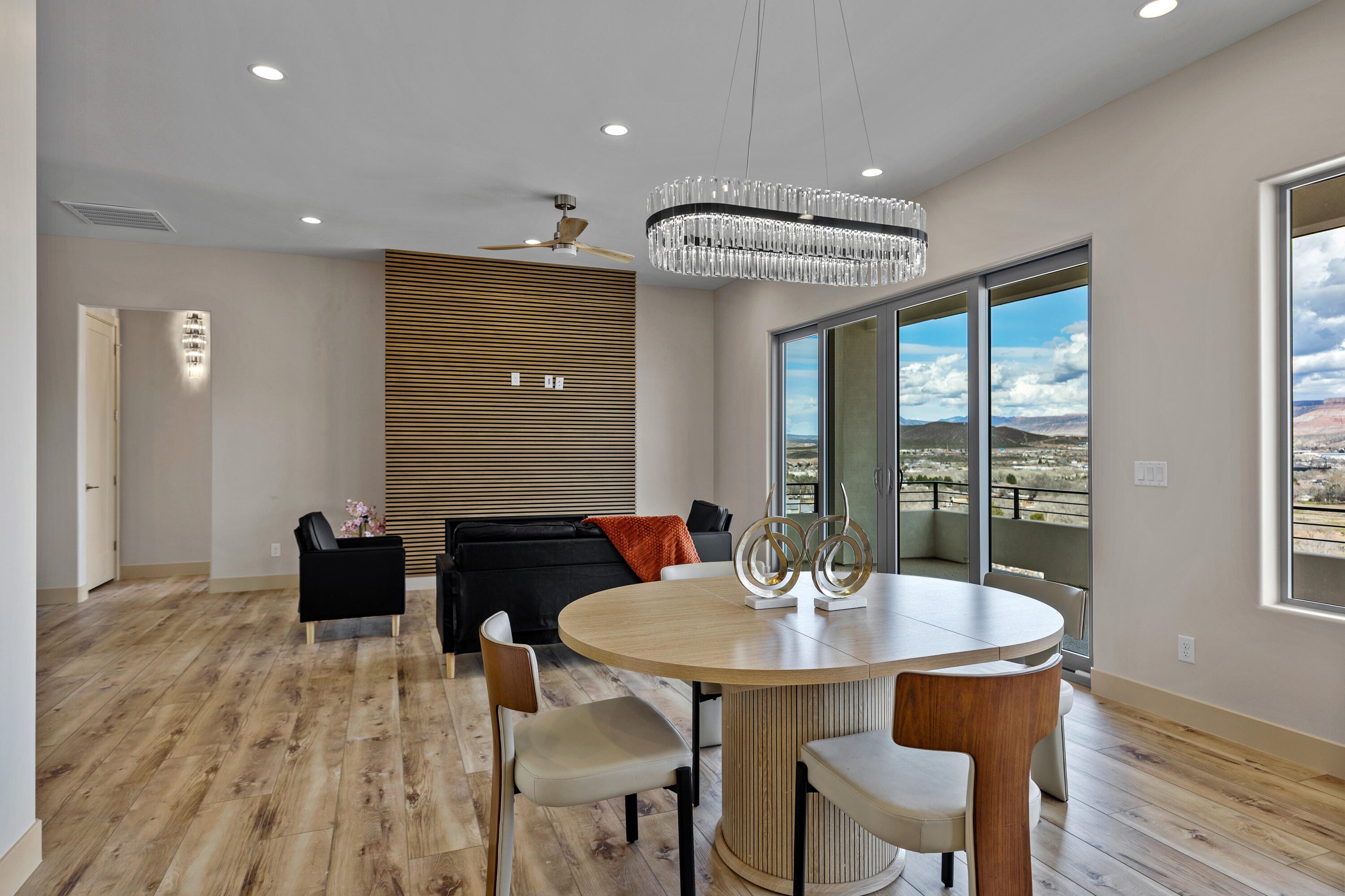 HILLSIDE ESTATES - Residential