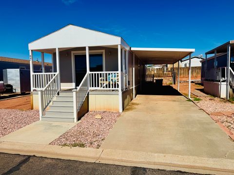 Photo of 1450 N Dixie Downs RD 84 #84, Saint George, UT 84770 (MLS # 25-266110) Photo of 1450 N Dixie Downs RD 84 #84, Saint George, UT 84770 (MLS # 25-266110)