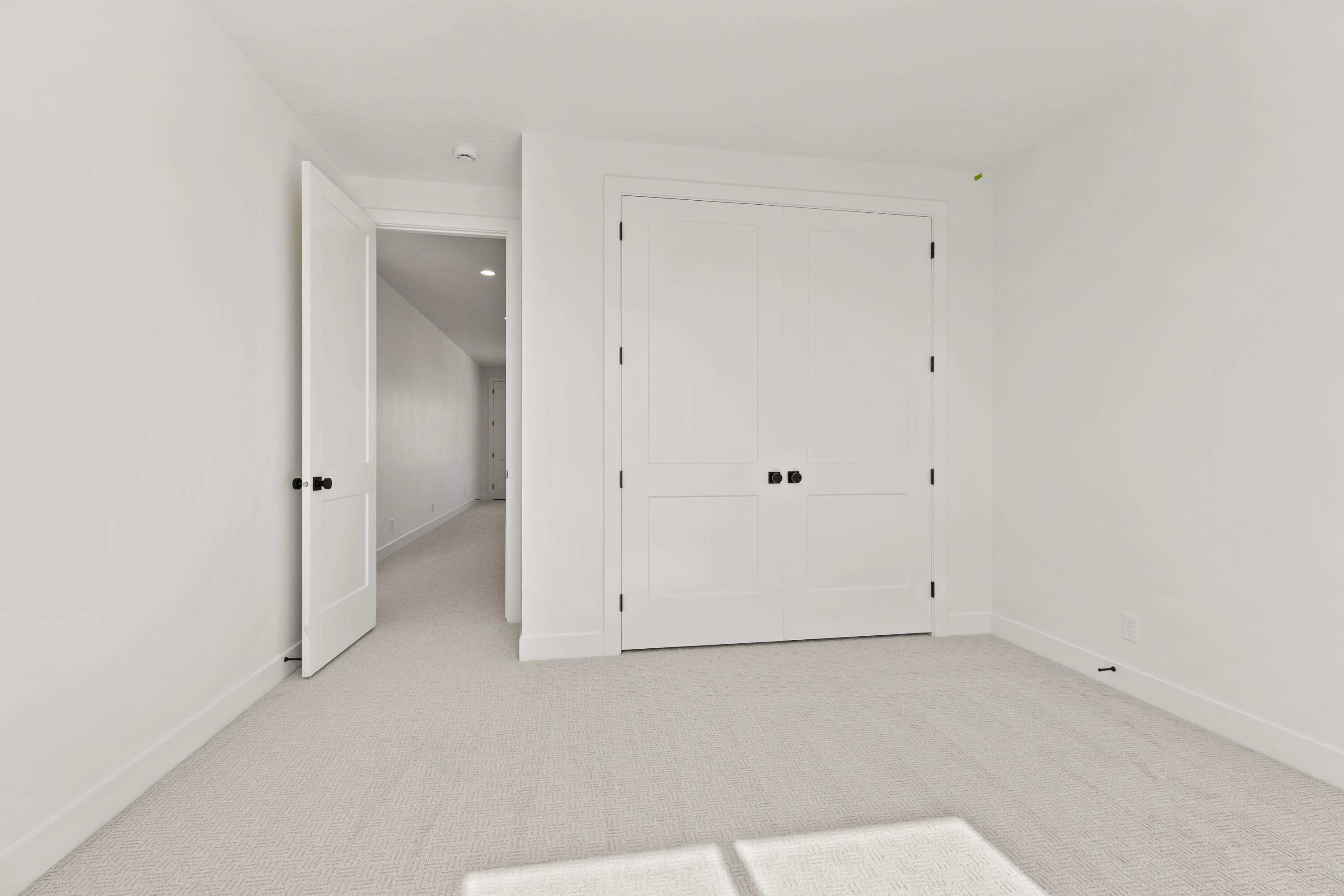 DESERT HORIZON - Residential