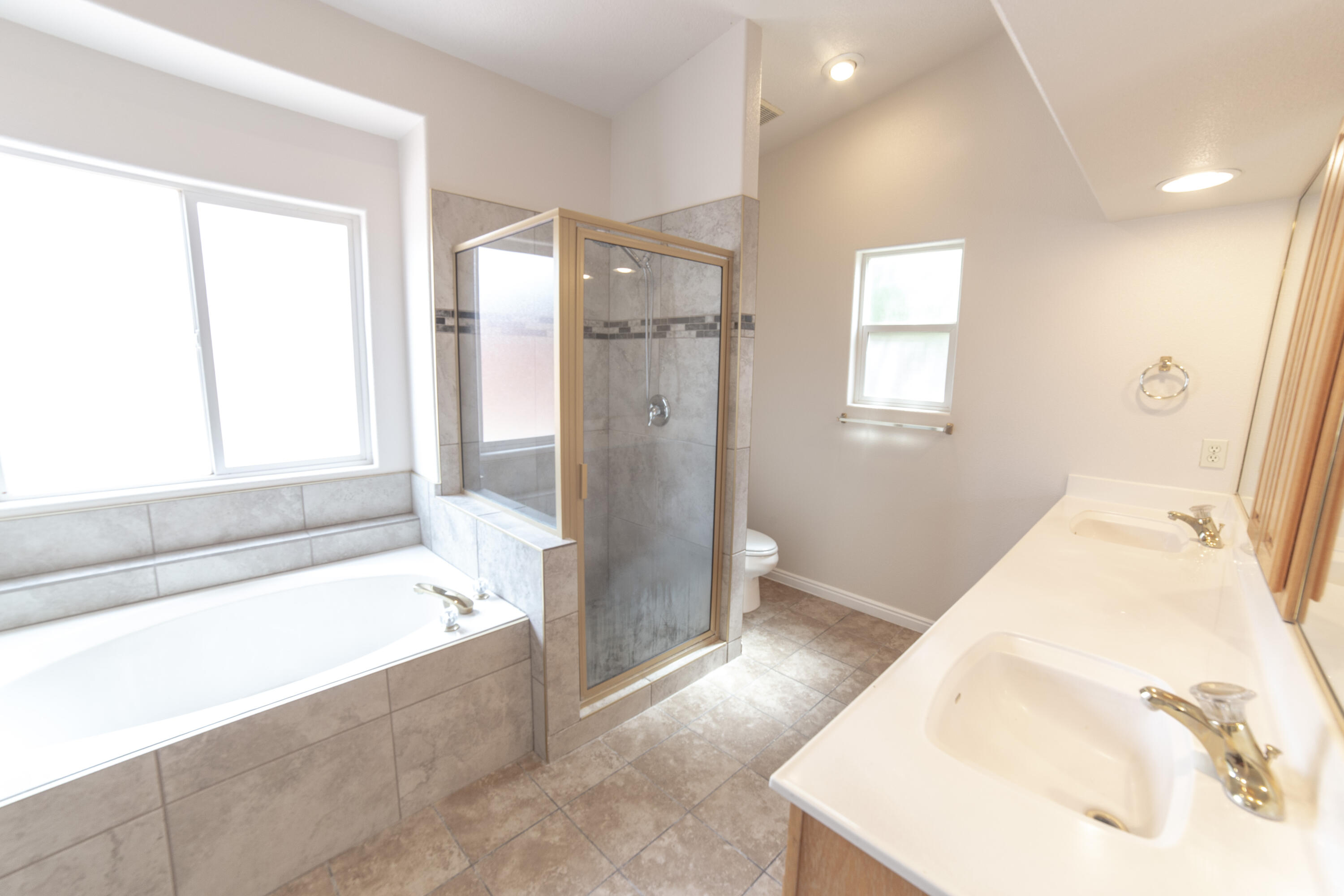 SKY RIDGE HOMESITES - Residential