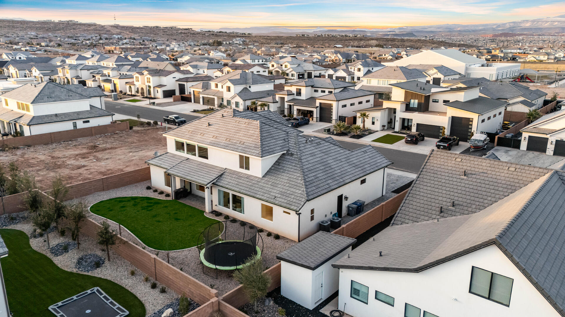 CRIMSON VISTAS - Residential