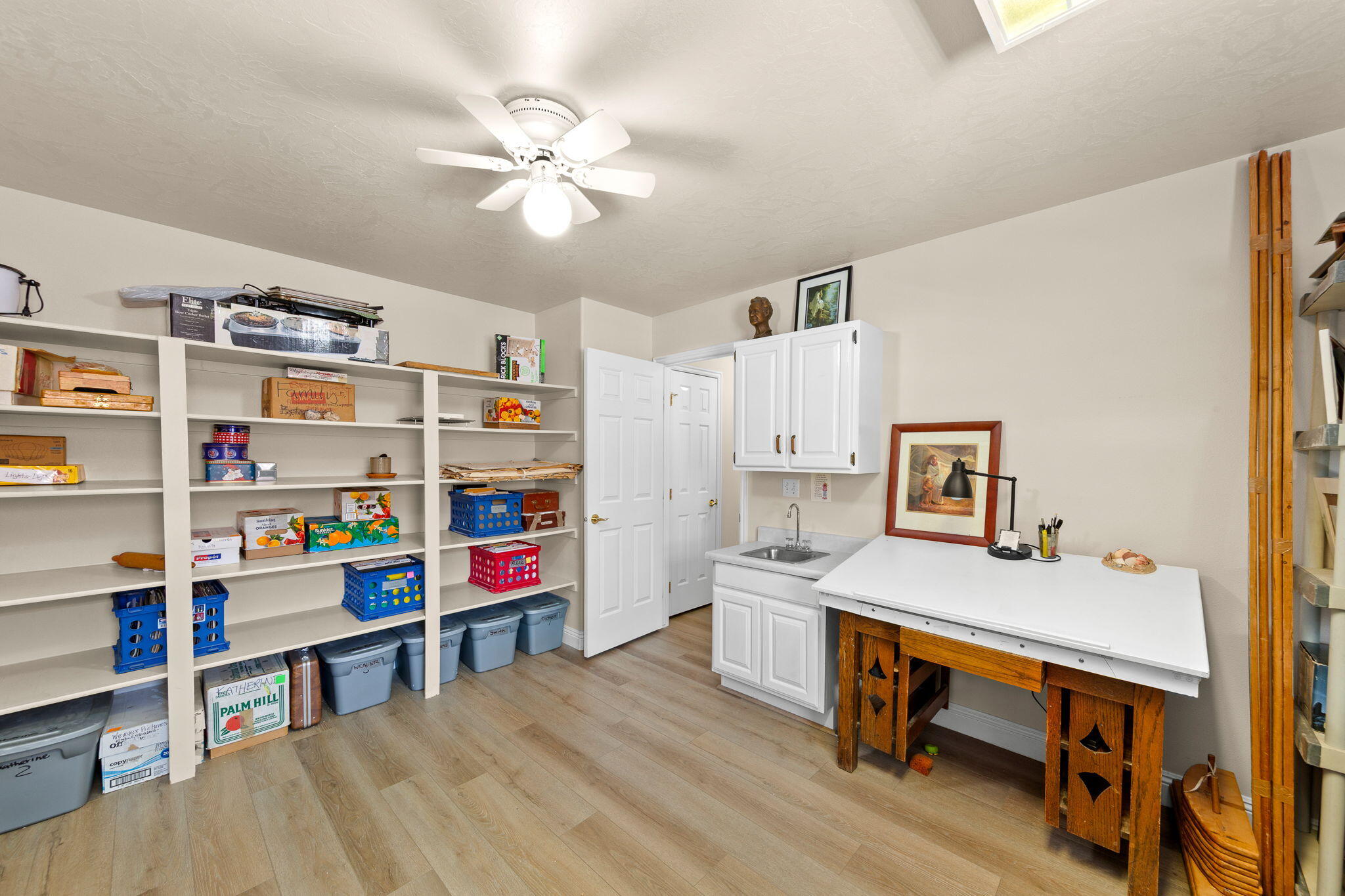 RIDGEPOINTE - Residential