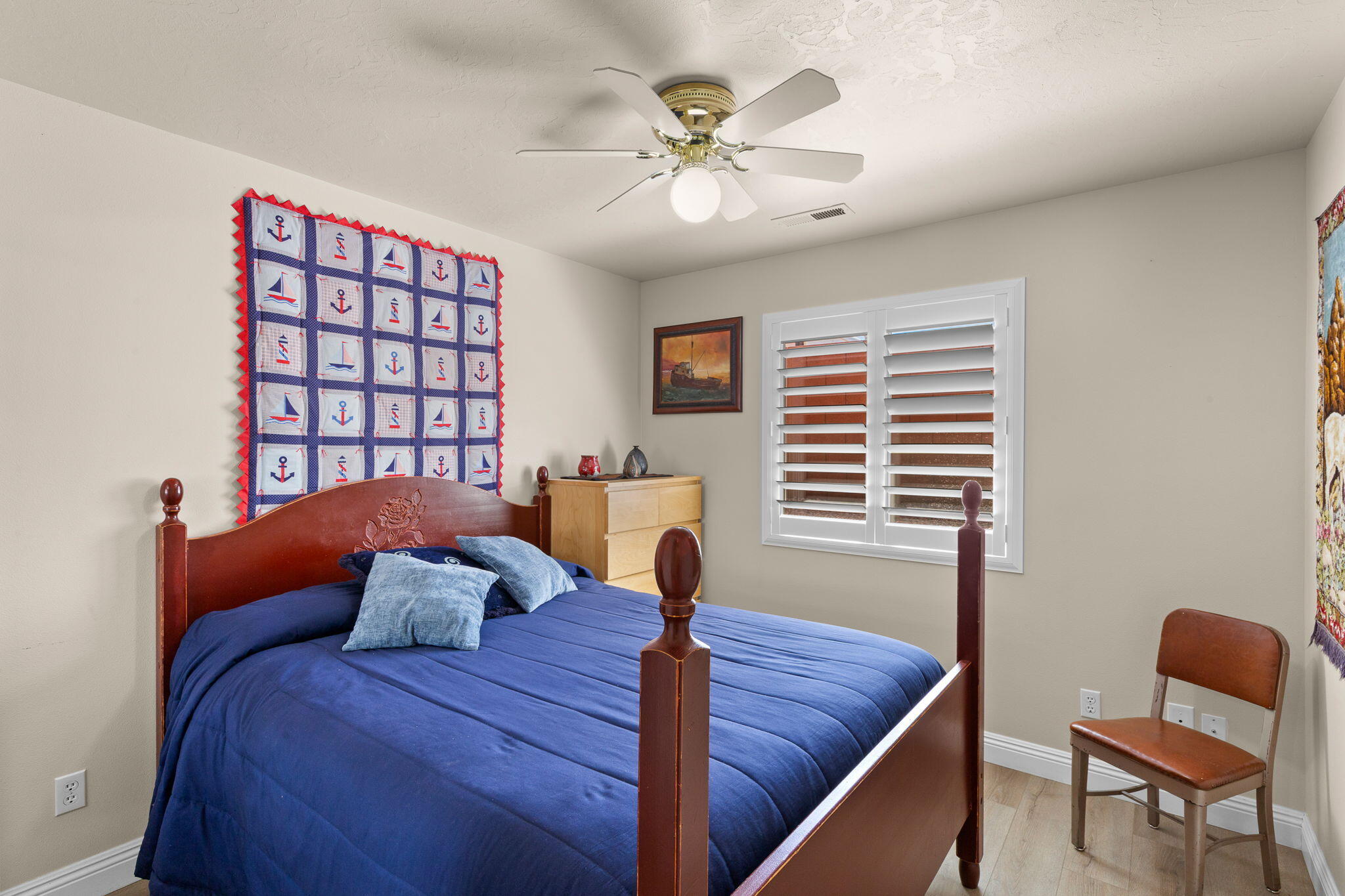 RIDGEPOINTE - Residential