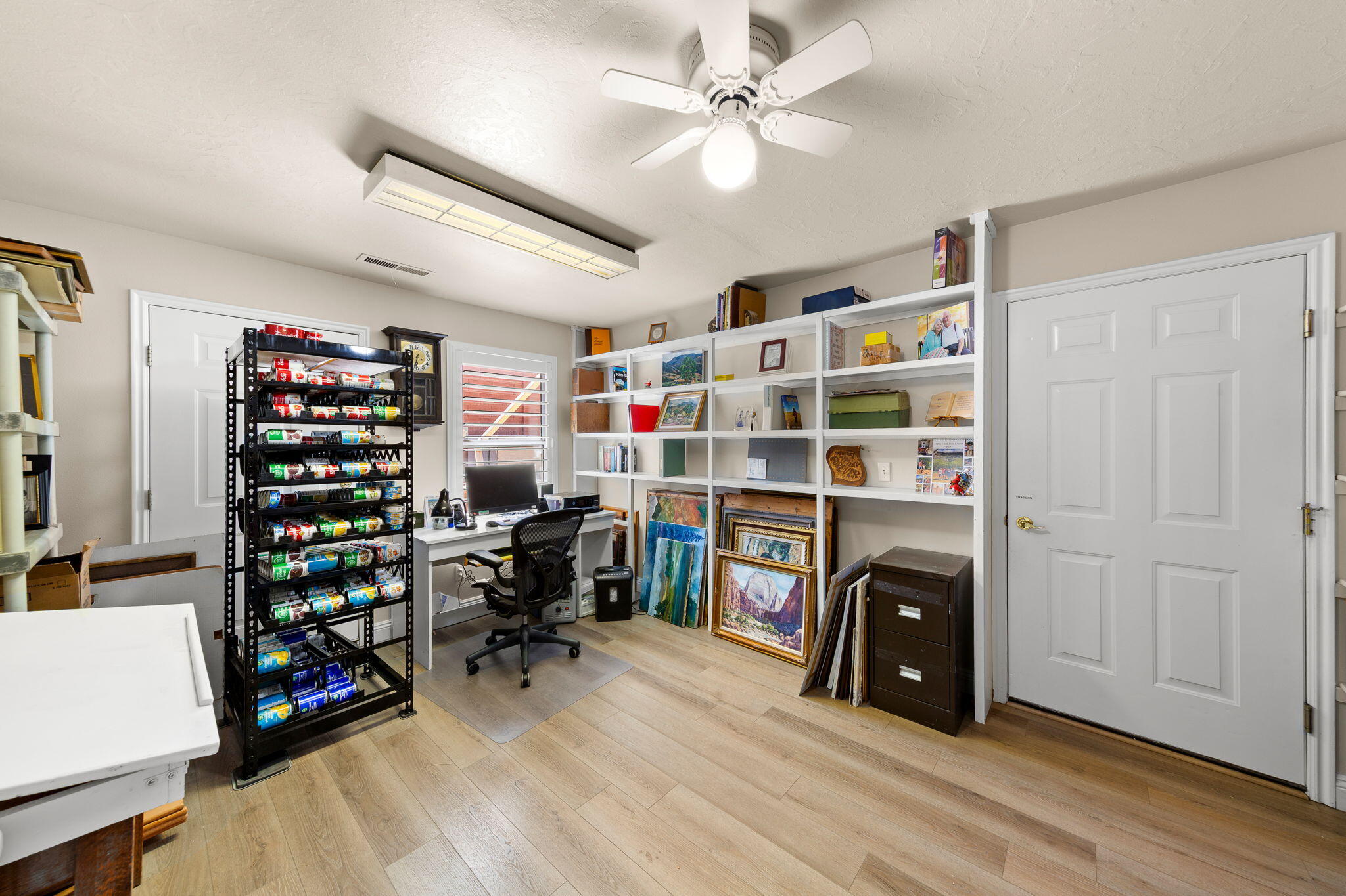 RIDGEPOINTE - Residential