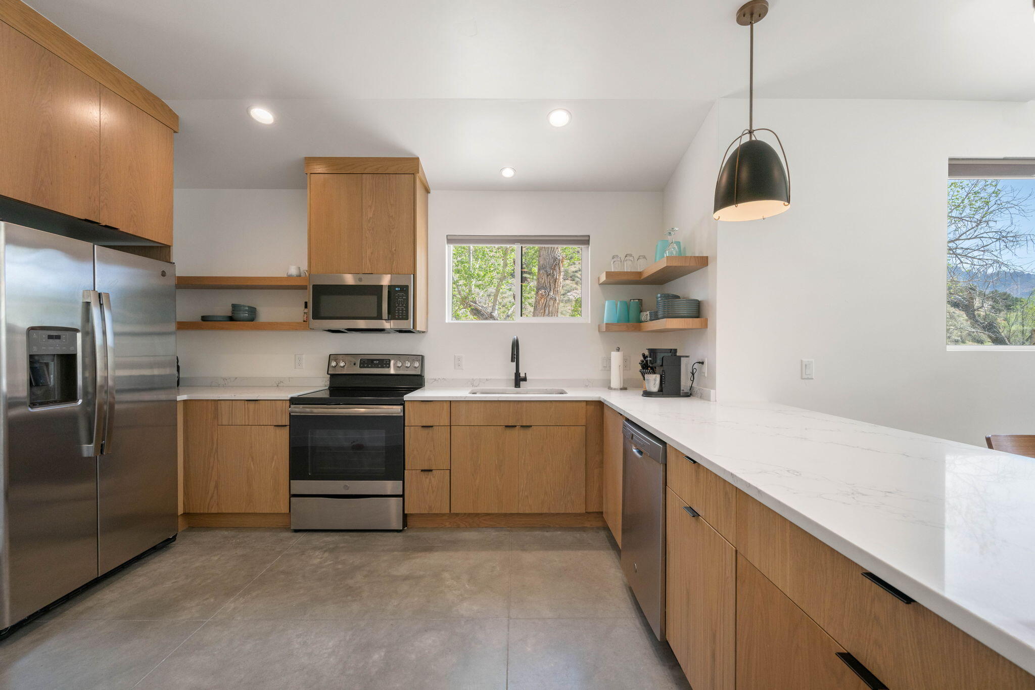 CANYON COTTONWOODS - Residential