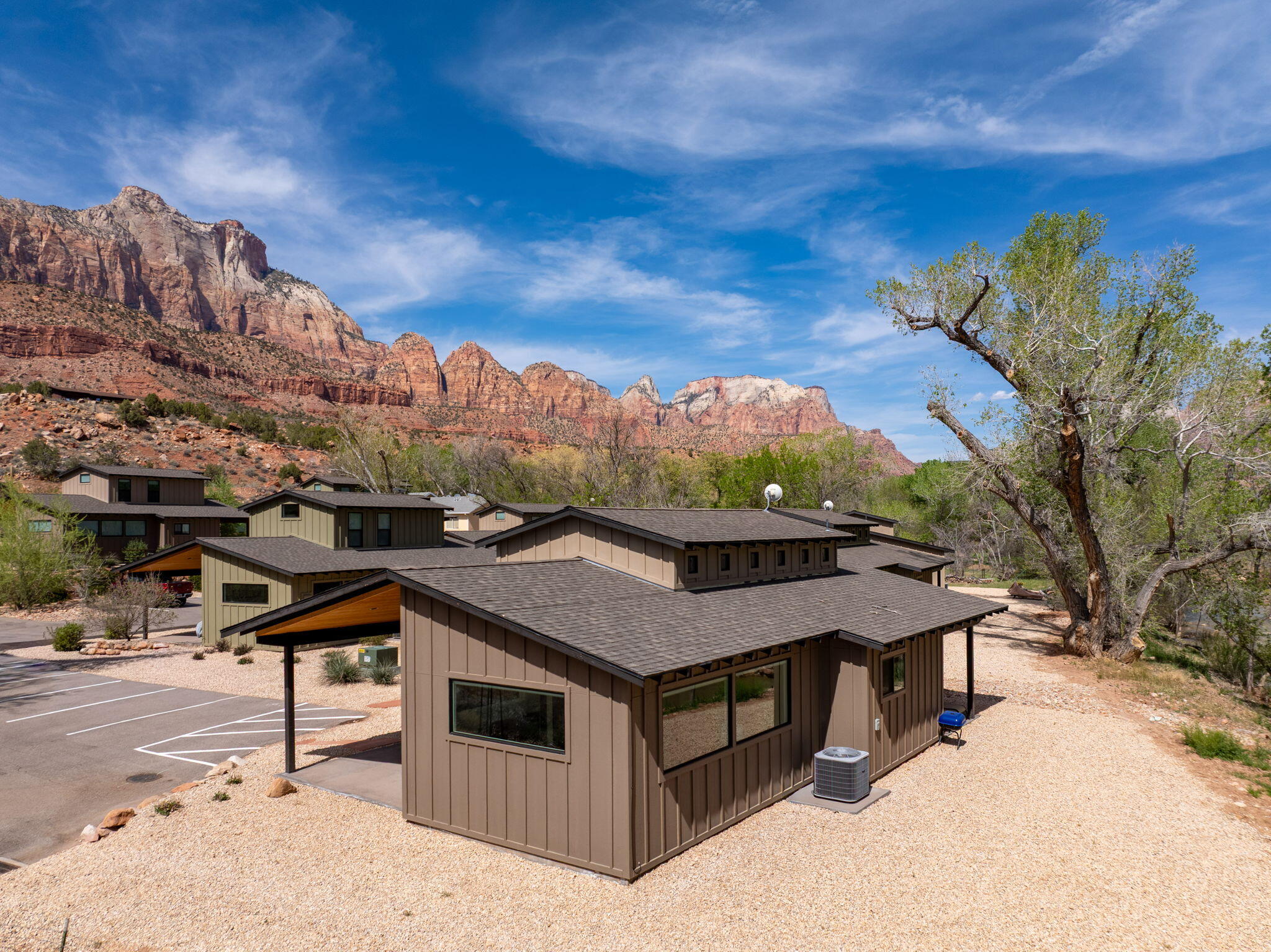 CANYON COTTONWOODS - Residential