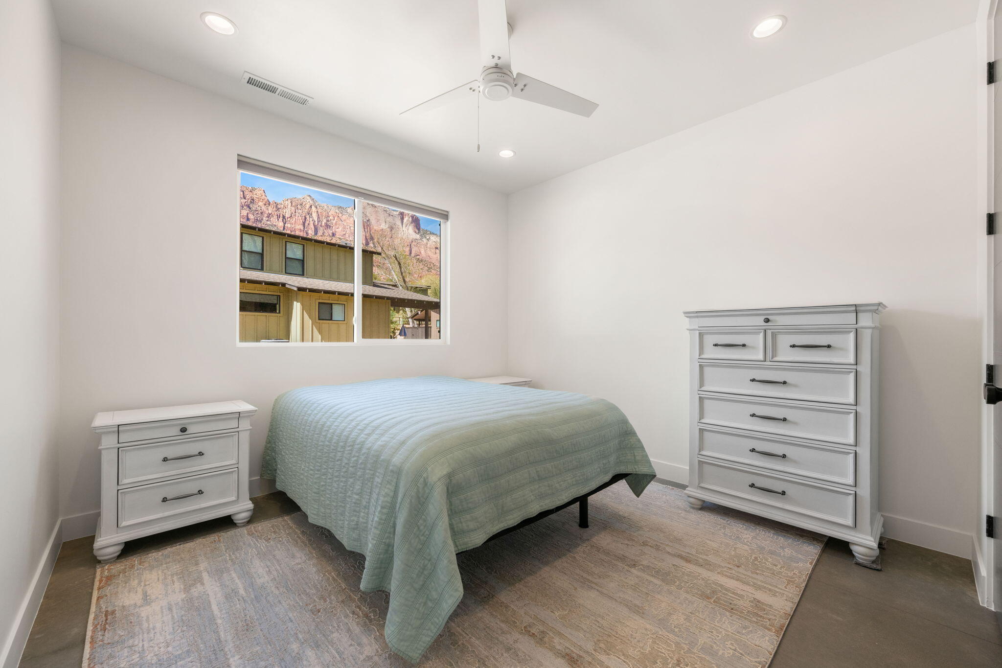 CANYON COTTONWOODS - Residential